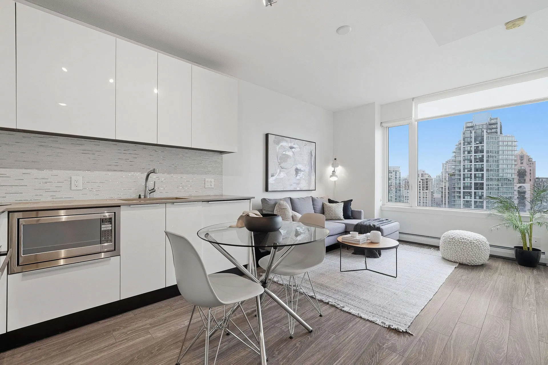 Property at #1906 1283 Howe Street, Vancouver, BC