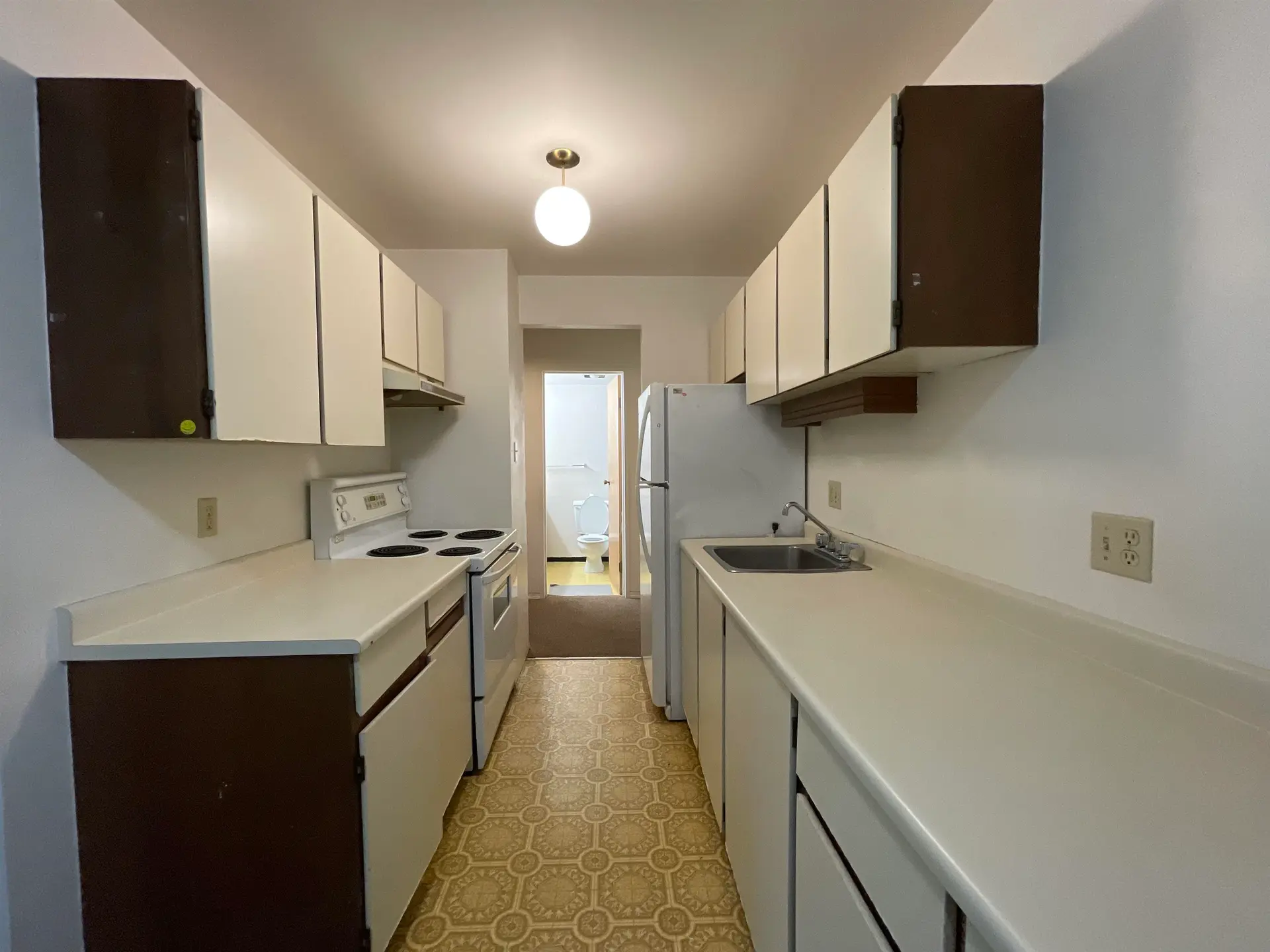 #208 10061 150th Street - Image 4