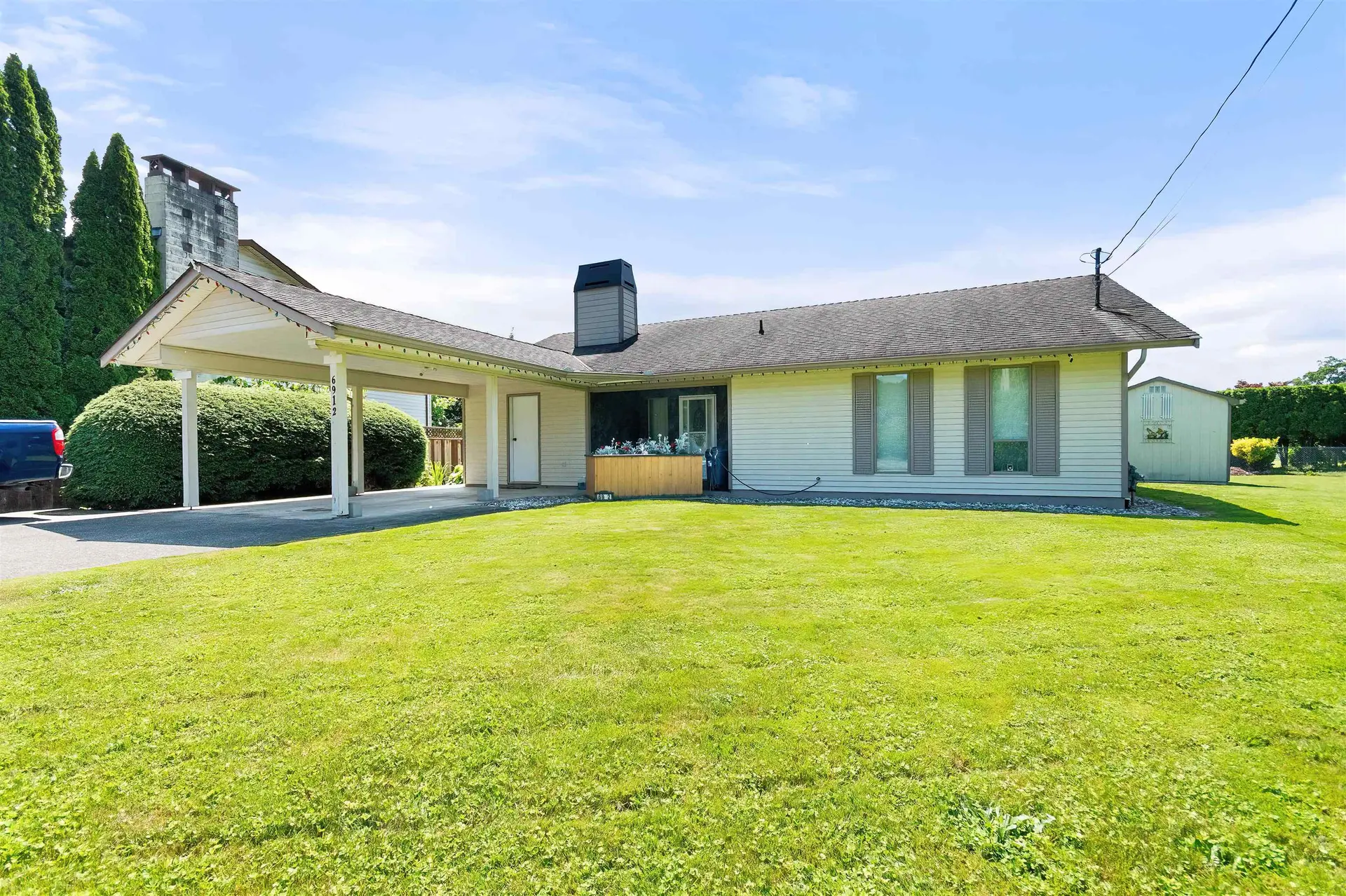 Property at 6912 Fraser Drive, Agassiz, BC