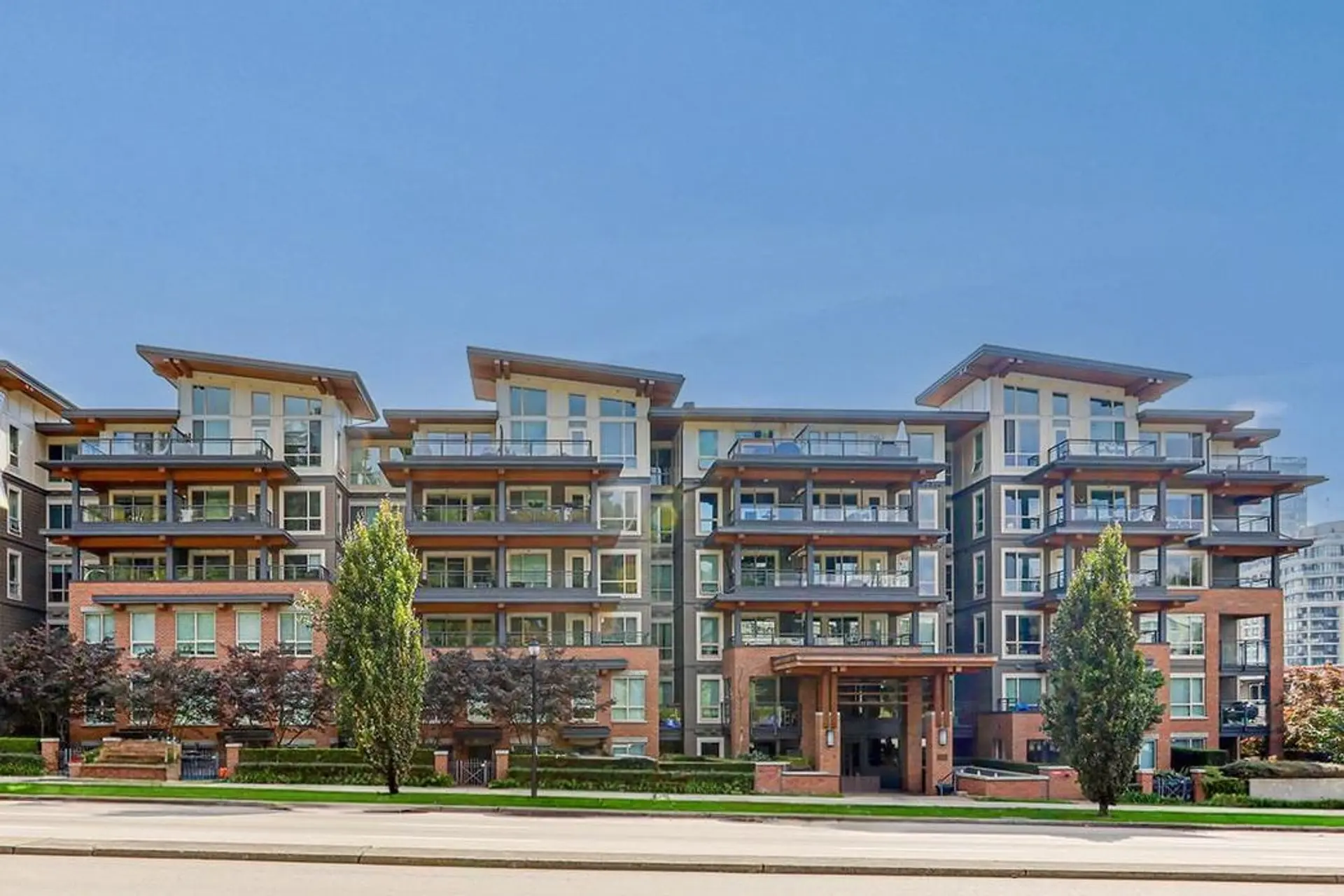 Property at #605 500 Royal Avenue, New Westminster, BC