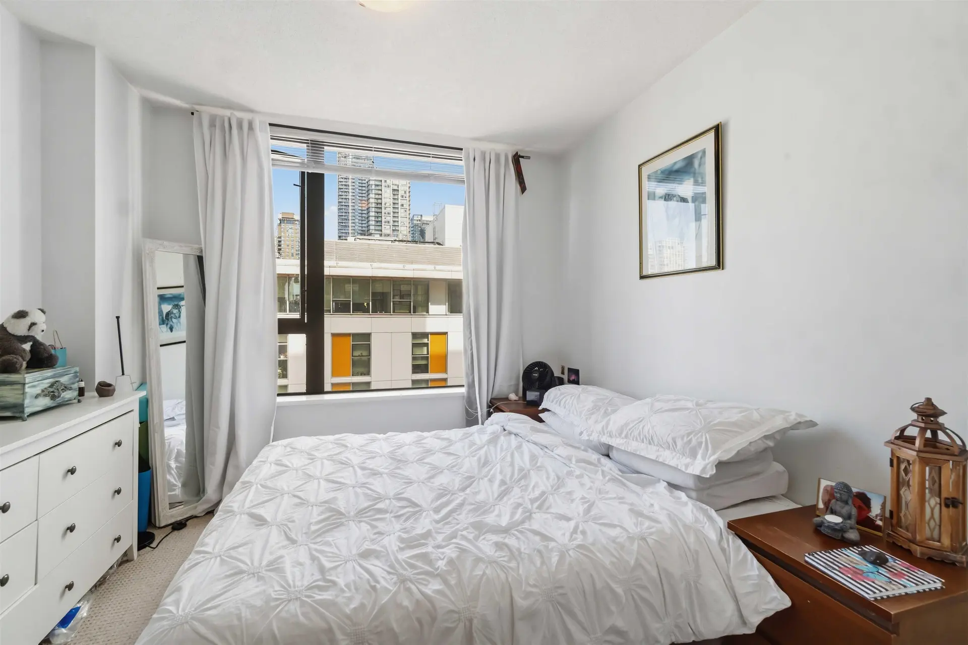 #1408 1295 Richards Street - Image 5