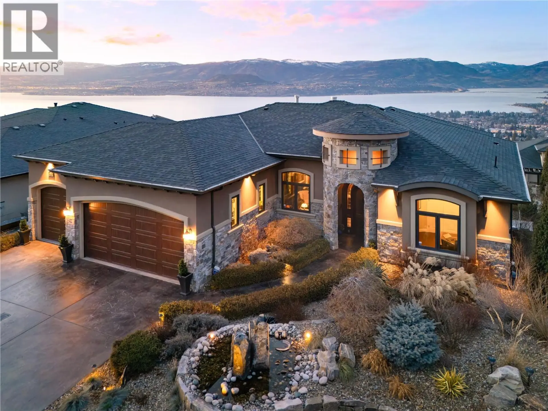 Property at 954 Hewetson Avenue, Kelowna, BC
