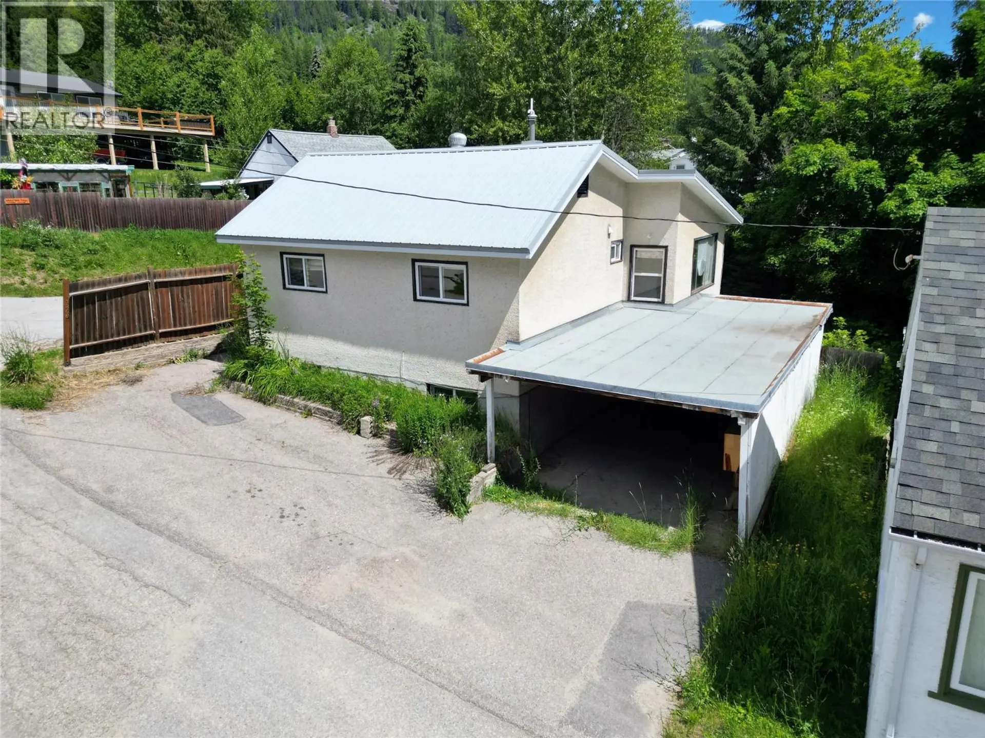 Property at 1866 COLE Street, Fruitvale, BC