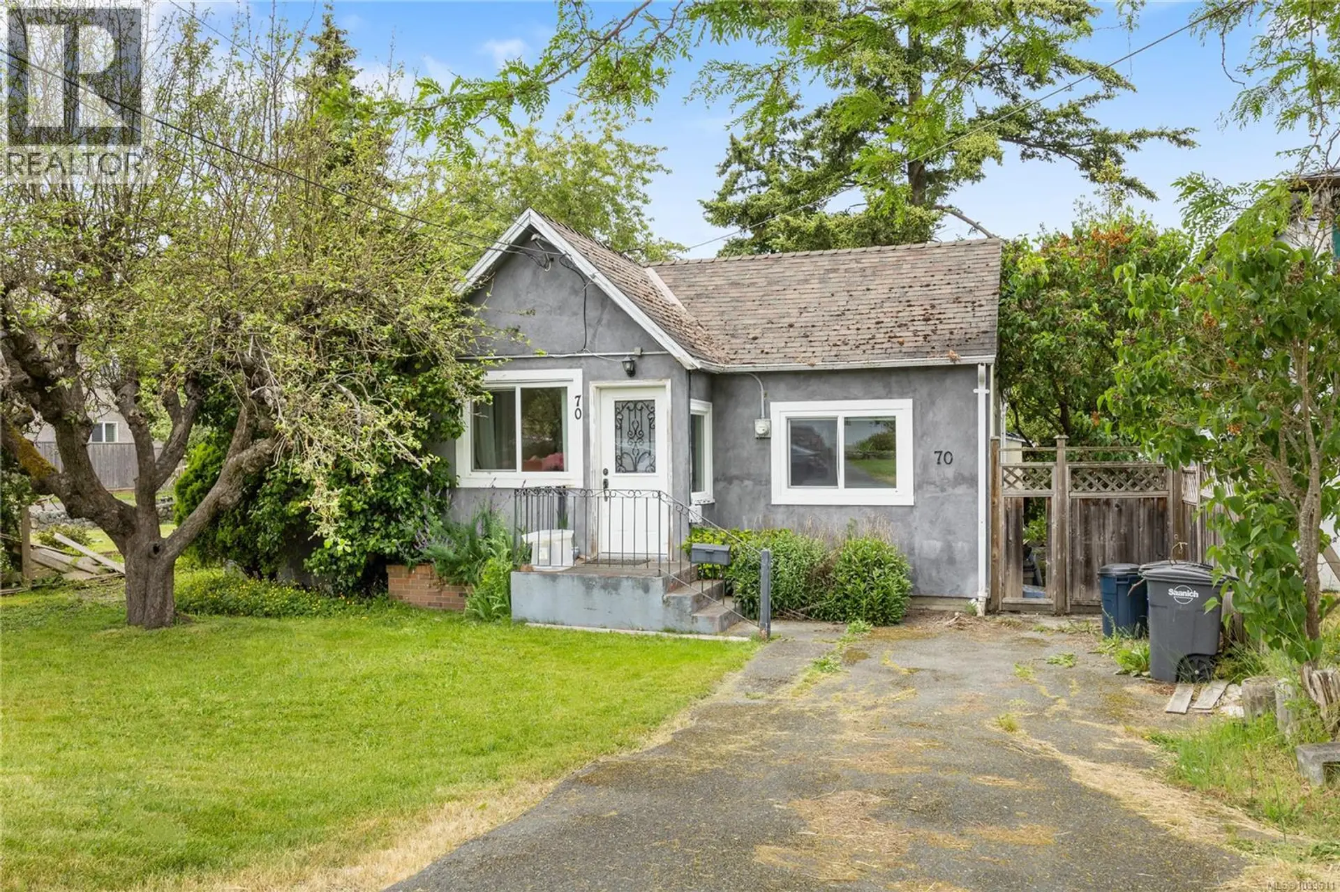 Property at 70 Hampton Rd, Saanich, BC