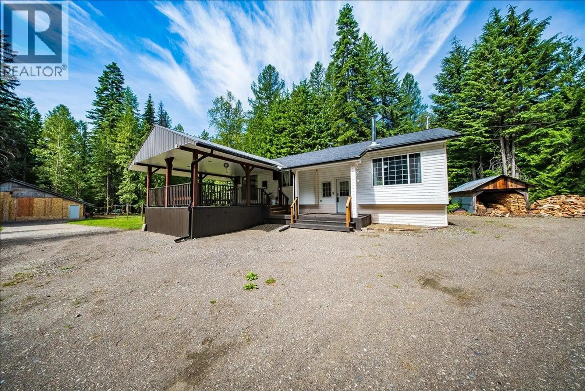 Property at 210 & 206 BELMOND Road, Salmo, BC