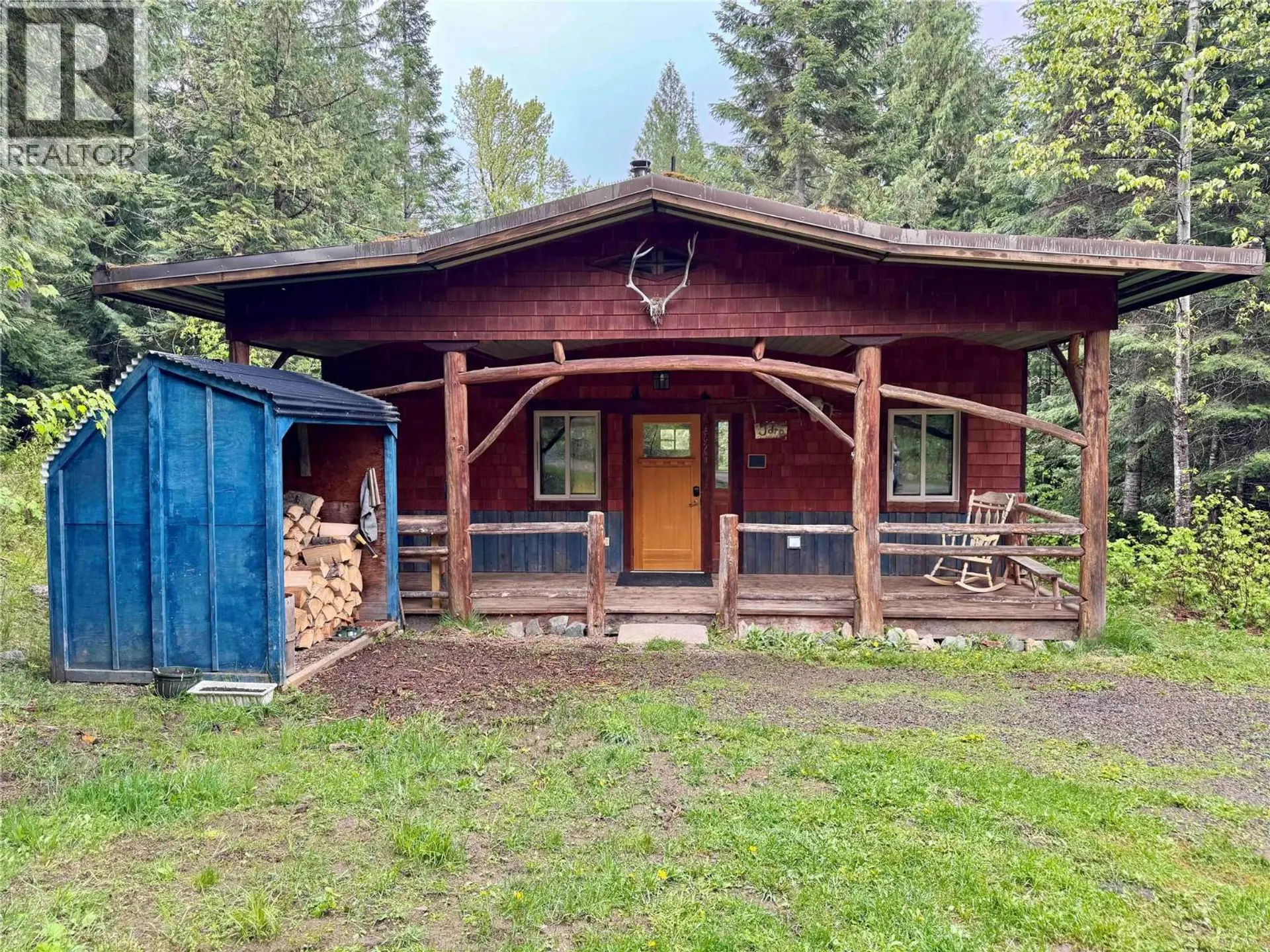 Property at 6610 6 Highway, Ymir, BC