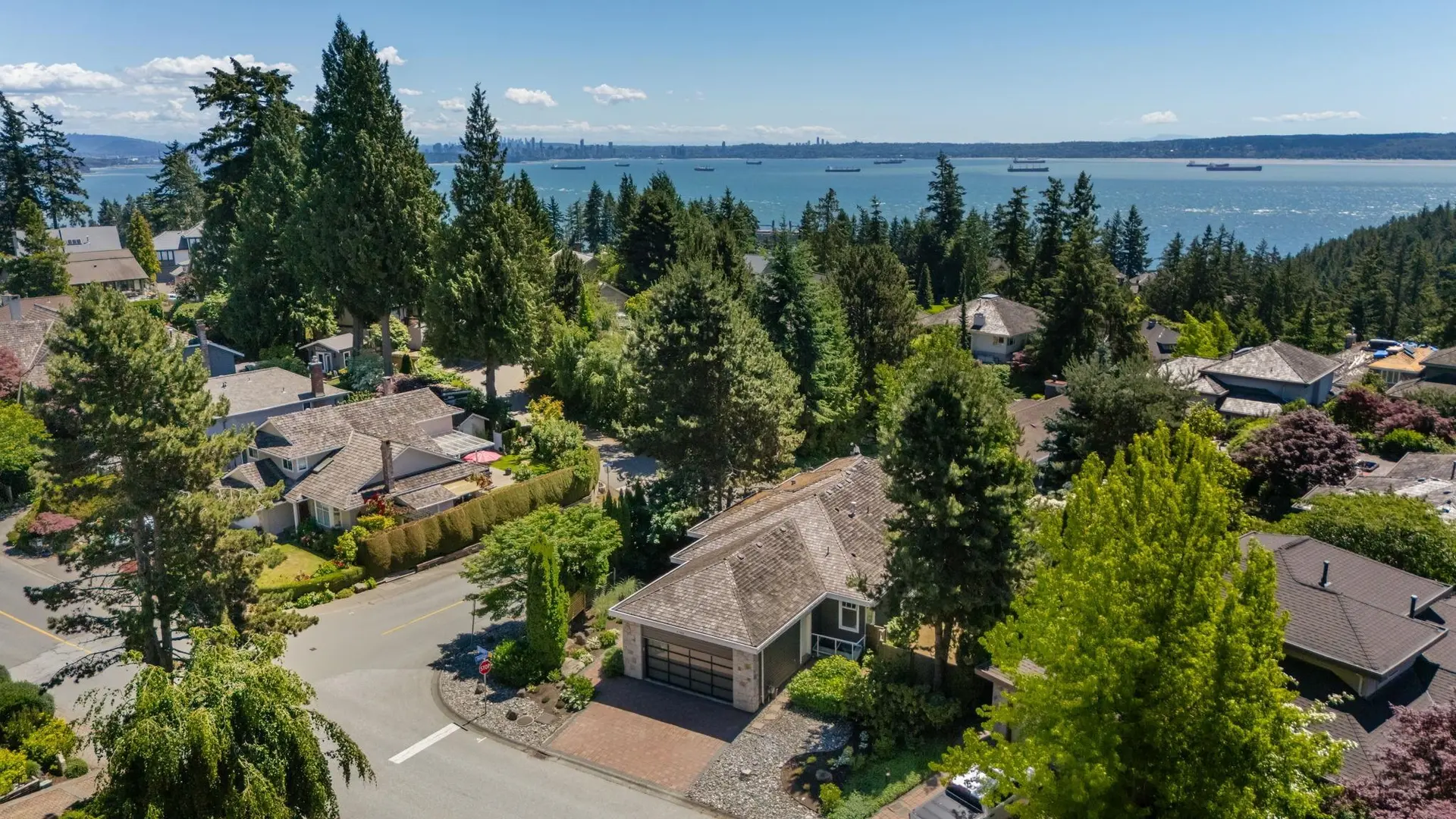 Property at 4789 Headland Drive, West Vancouver, BC