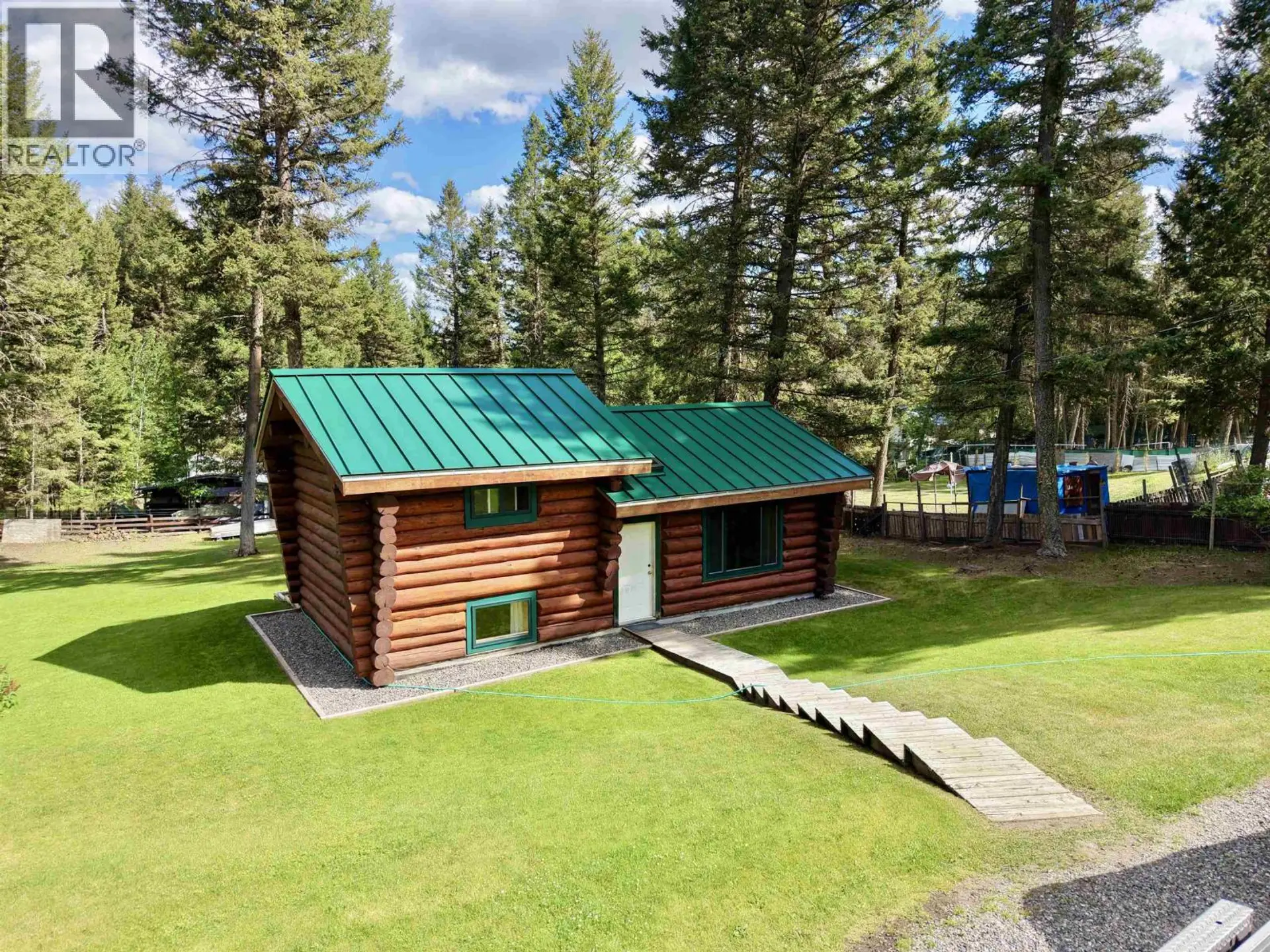 Property at 4895 MEESQUONO TRAIL, 108 Mile Ranch, BC