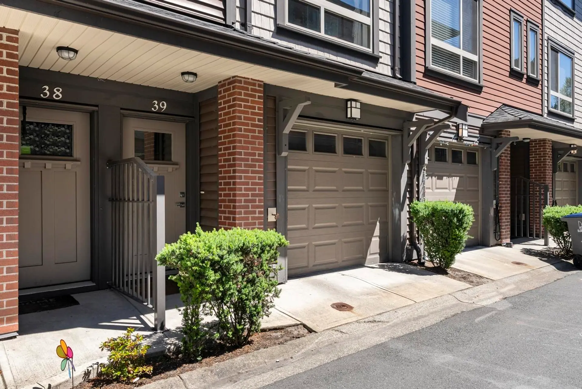 Property at #39 16127 87 Avenue, Surrey, BC