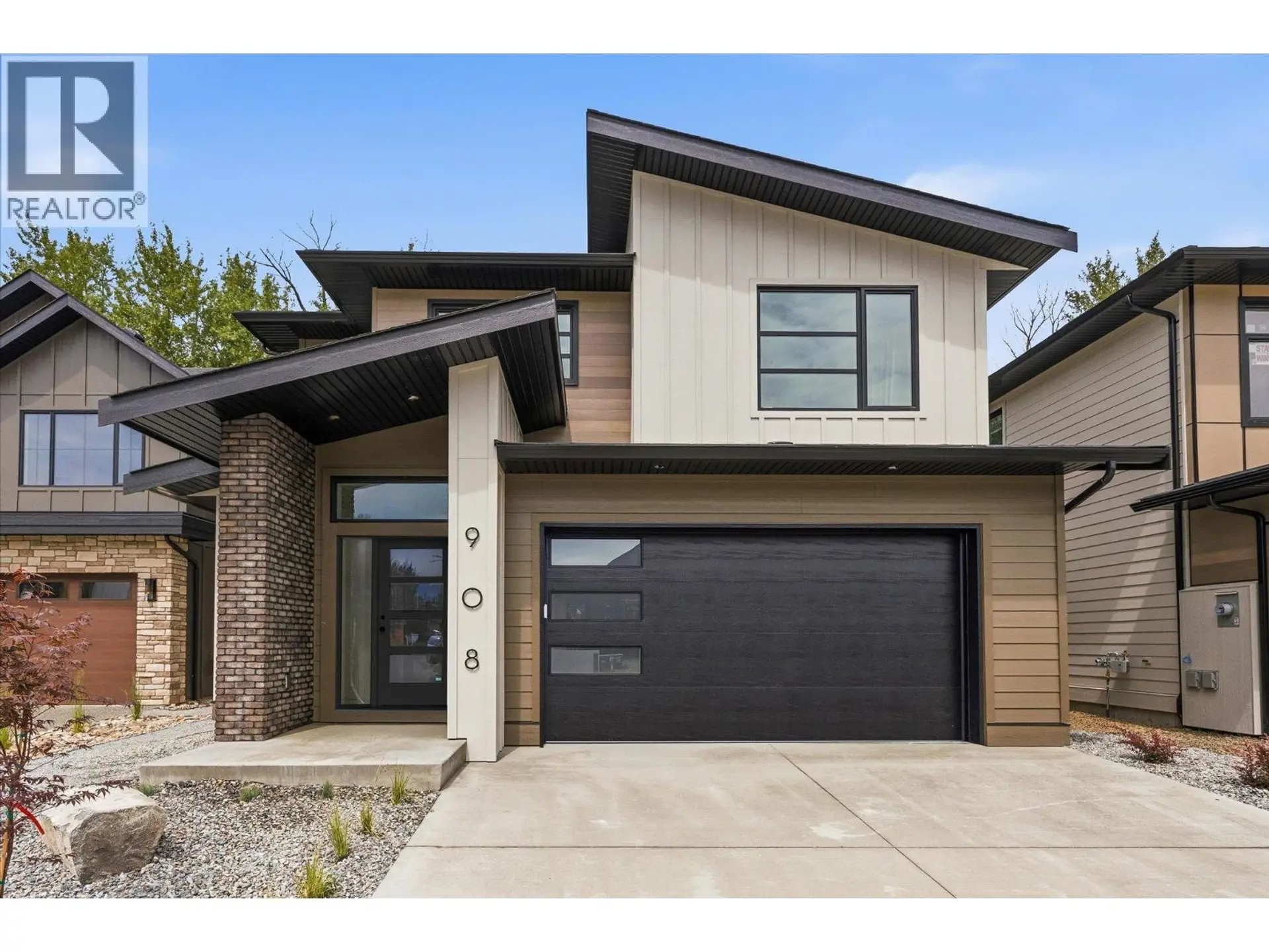 Property at 908 Bull Crescent, Kelowna, BC
