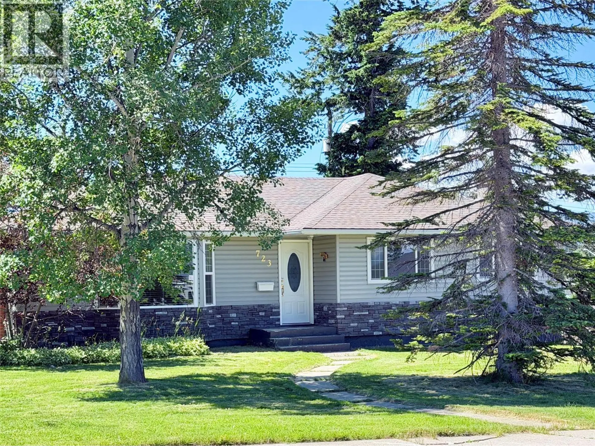 Property at 723 8th Street S, Cranbrook, BC