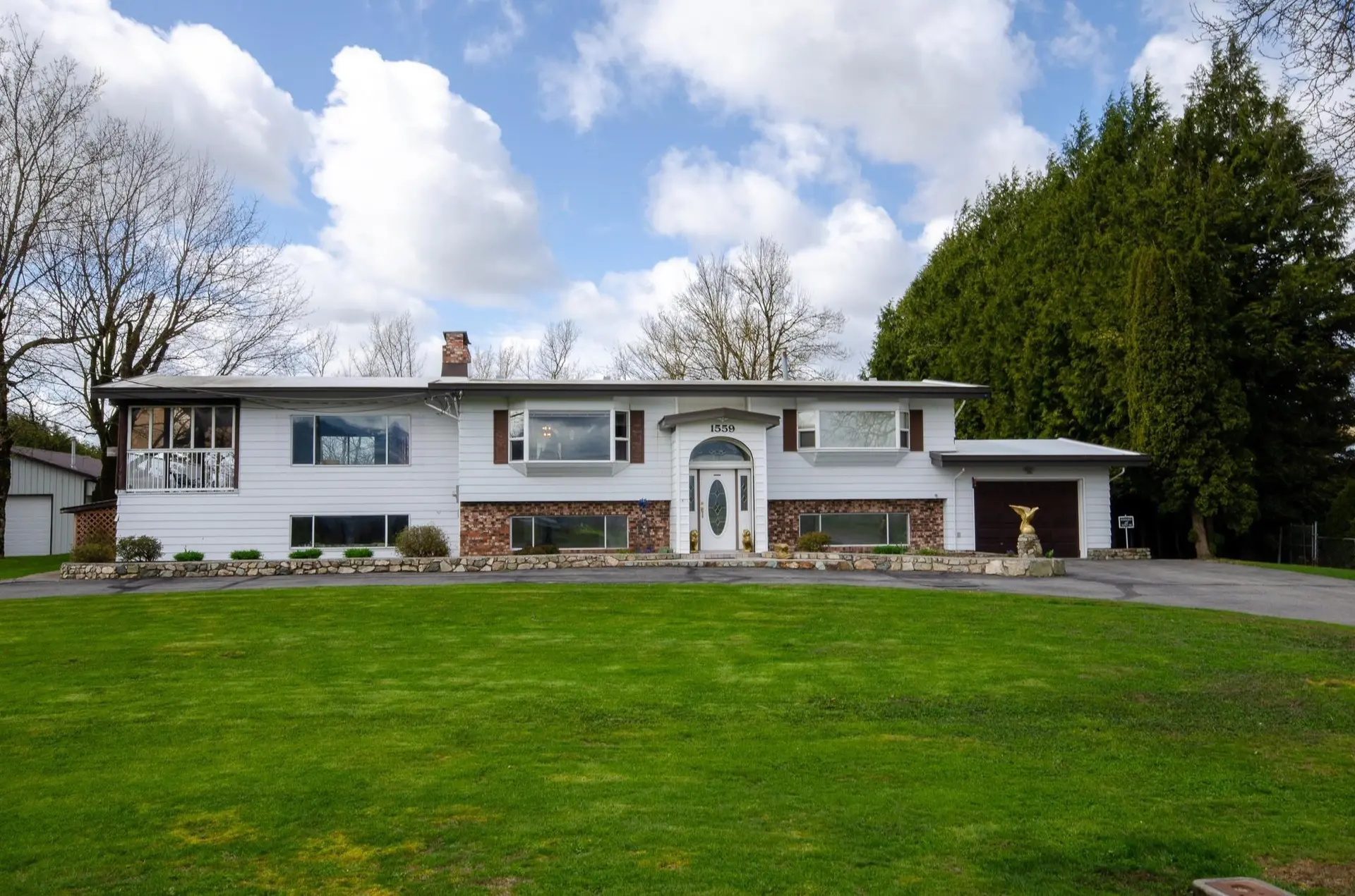 Property at 1559 Whatcom Road, Abbotsford, BC