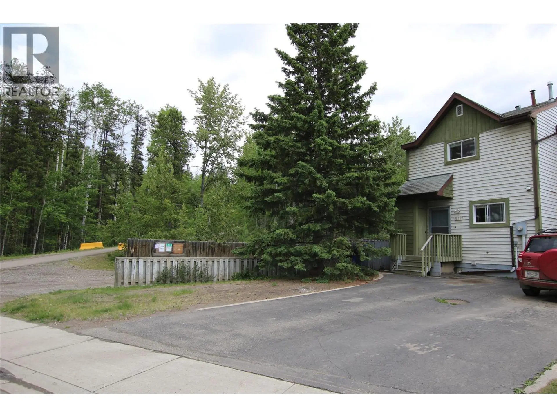 Property at 256 Spieker Avenue, Tumbler Ridge, BC