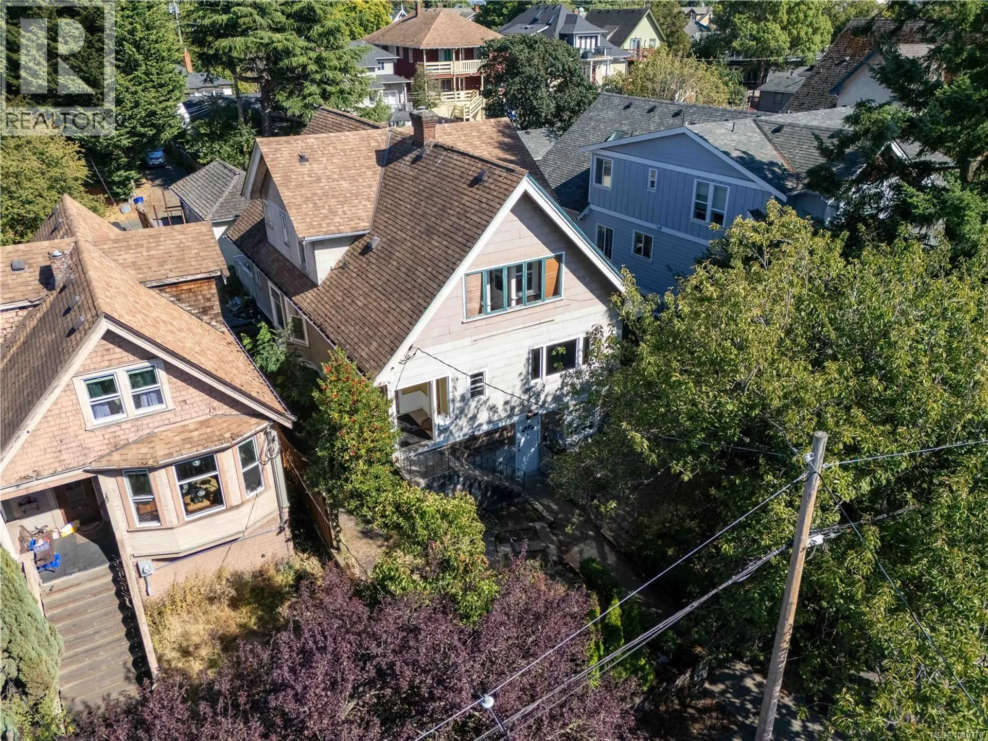 Property at 2329 Dowler Pl, Victoria, BC