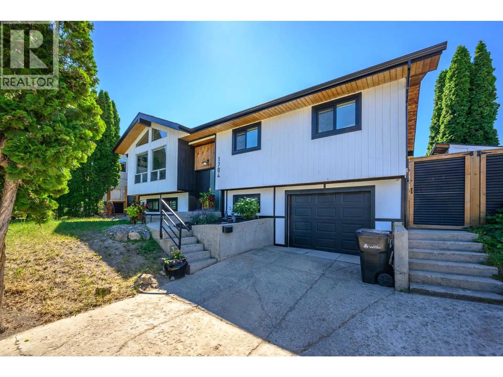 Property at 1704 Pottery Road, Vernon, BC