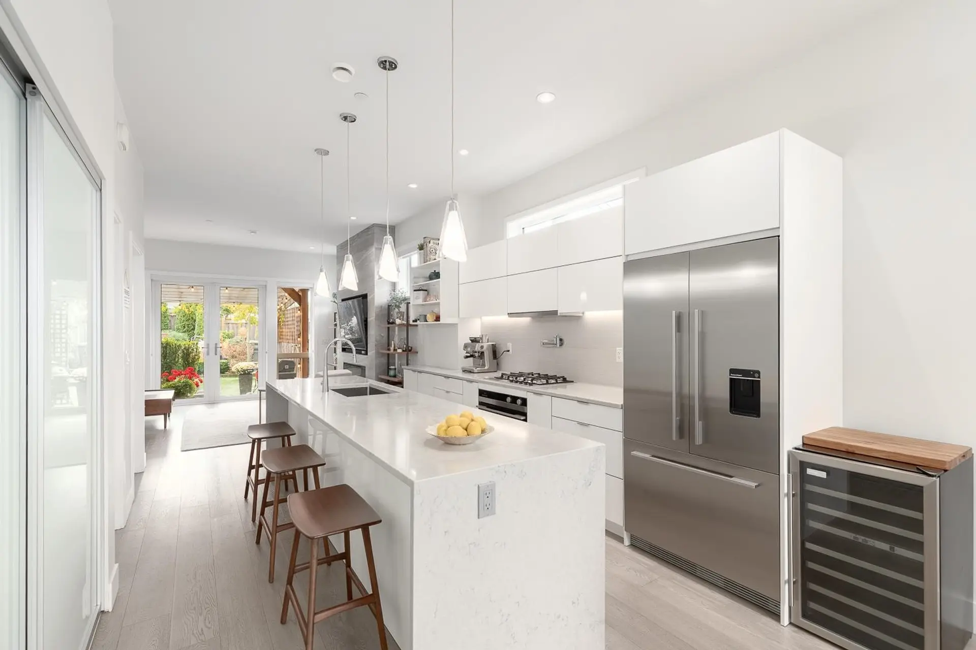 Property at 220 E 40th Avenue, Vancouver, BC