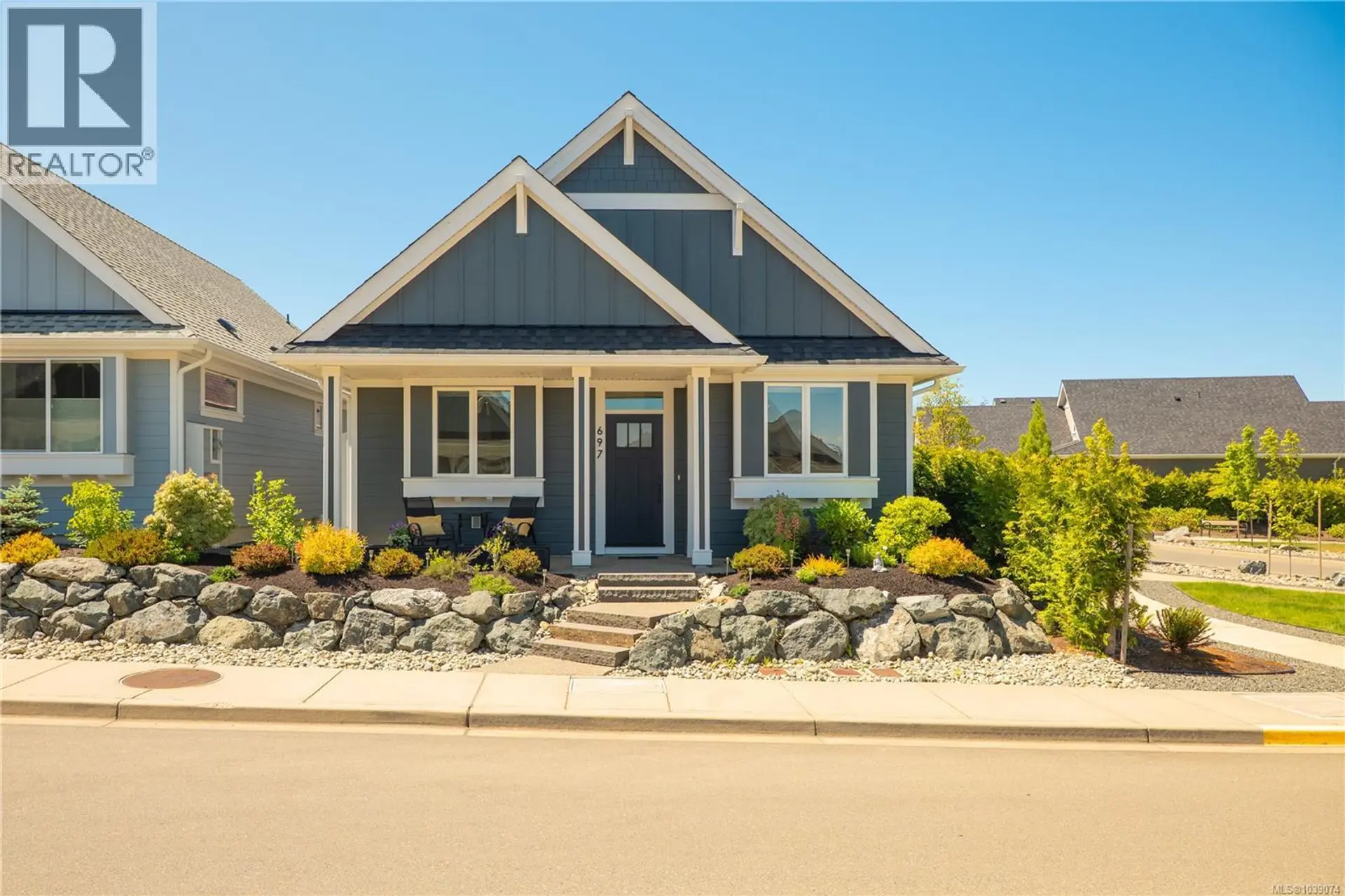 Property at 697 Briarwood Dr, Parksville, BC