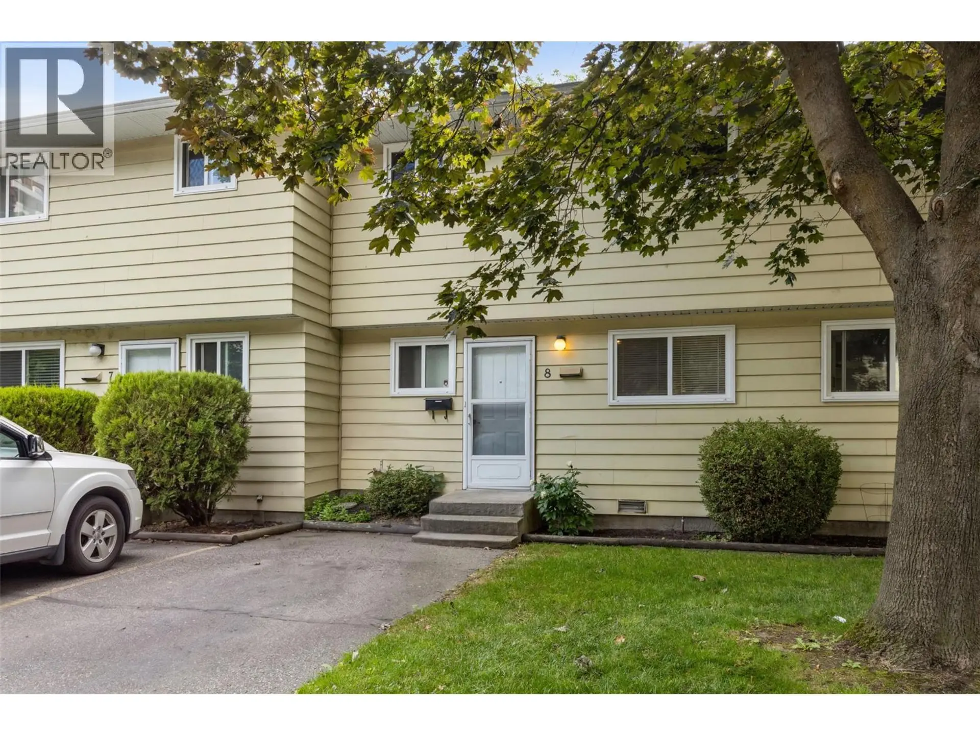 Property at #8 1153 Bernard Avenue, Kelowna, BC