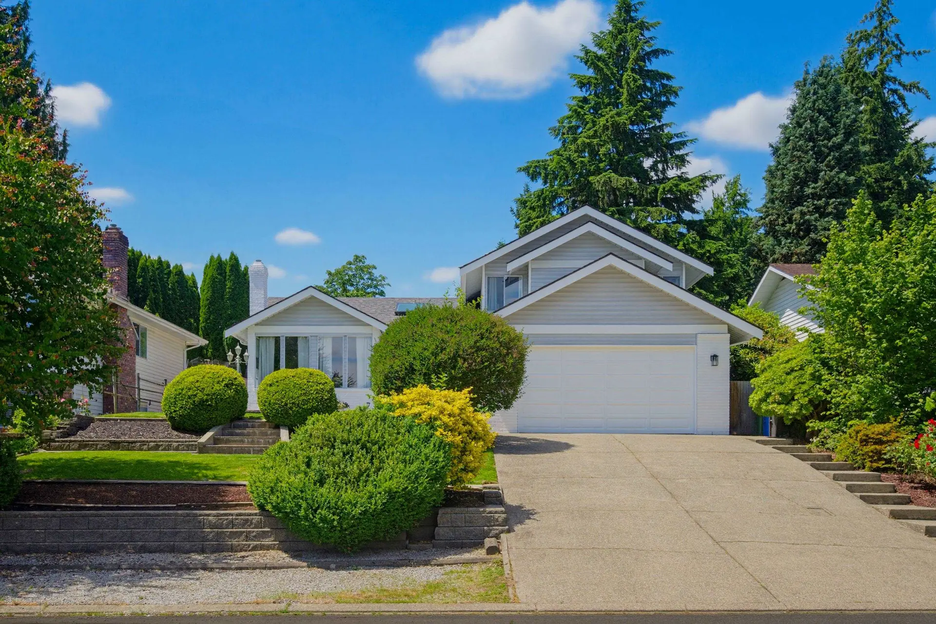 Property at 32562 Murray Avenue, Abbotsford, BC