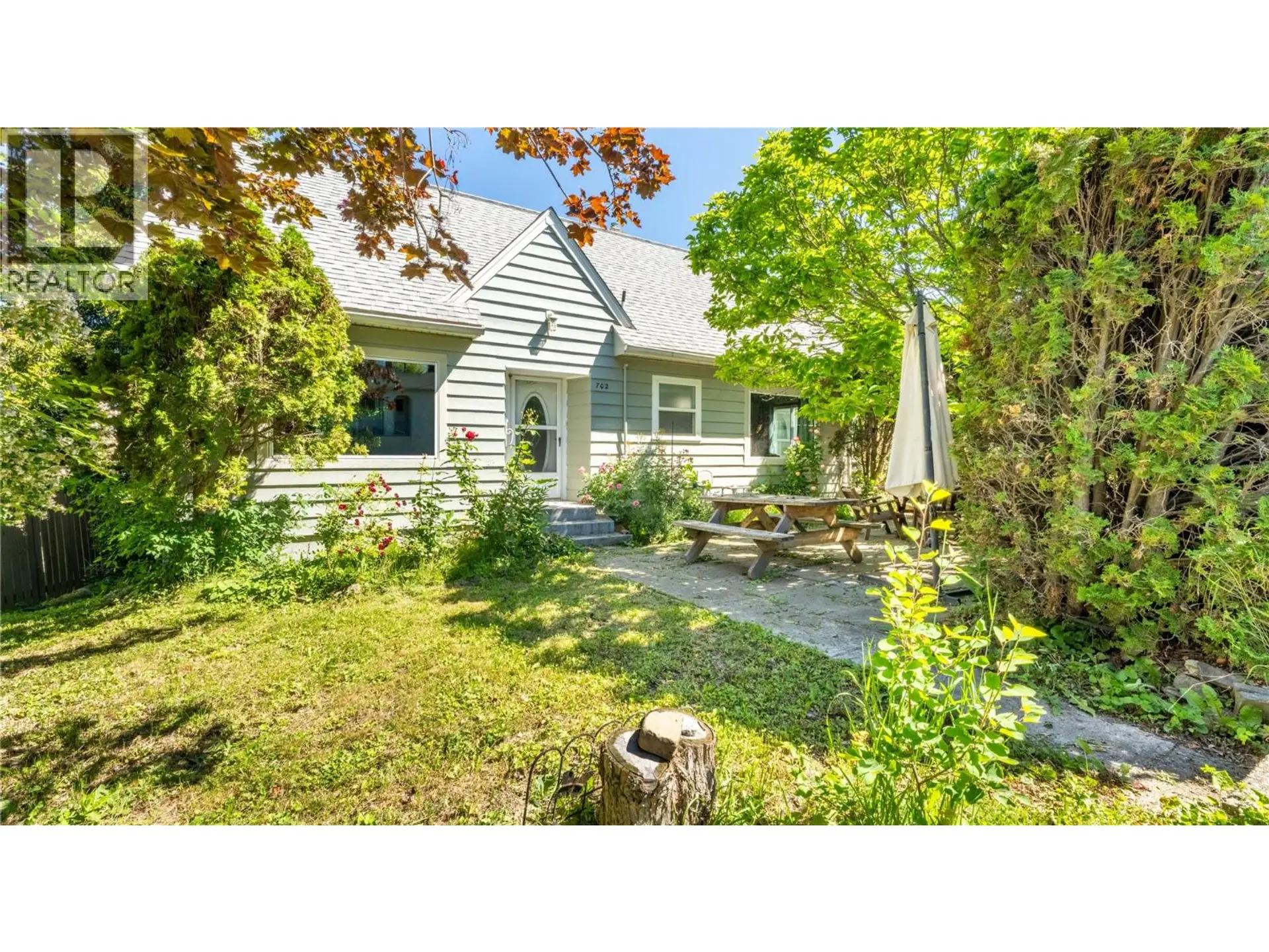 Property at 702 IBBITSON Street, Creston, BC