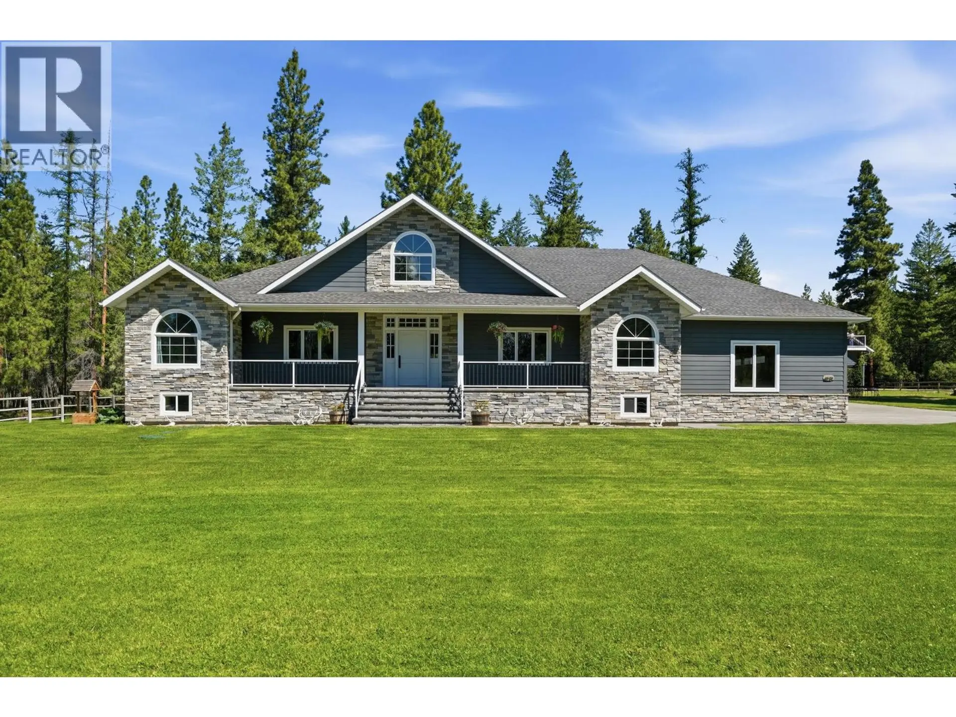 Property at 4520 13th Street S, Cranbrook, BC