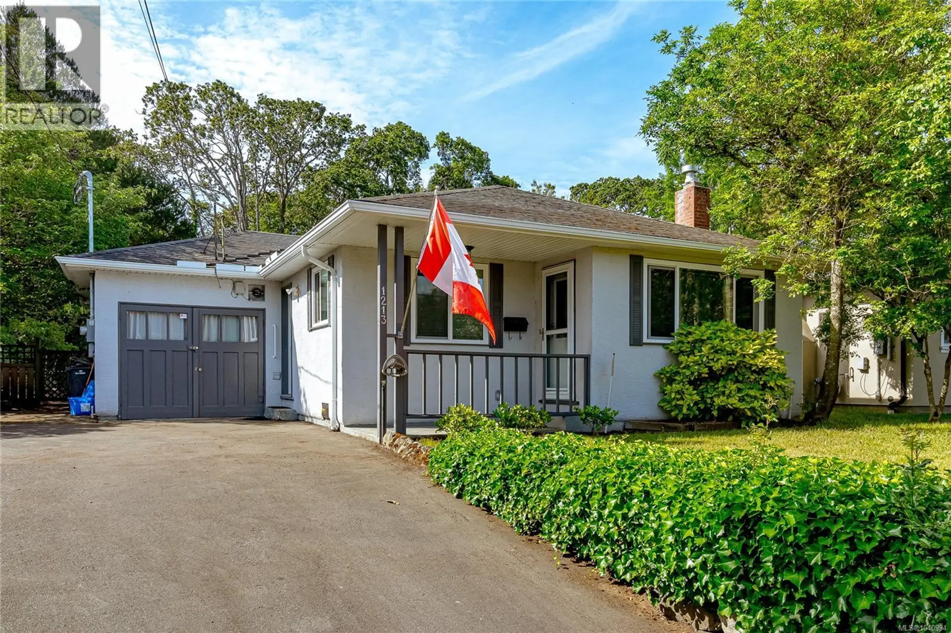Property at 1213 Finlayson St, Victoria, BC