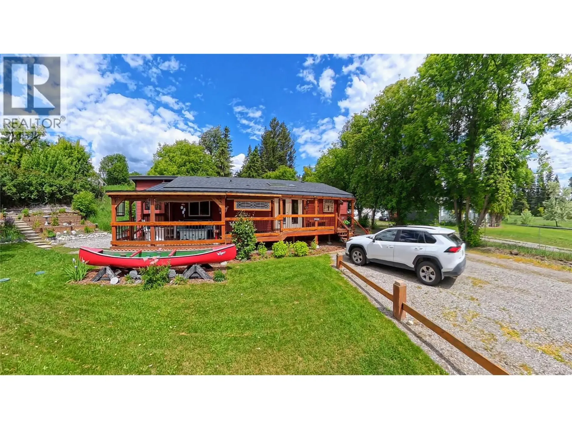 Property at 1768 Victoria Avenue, Windermere, BC