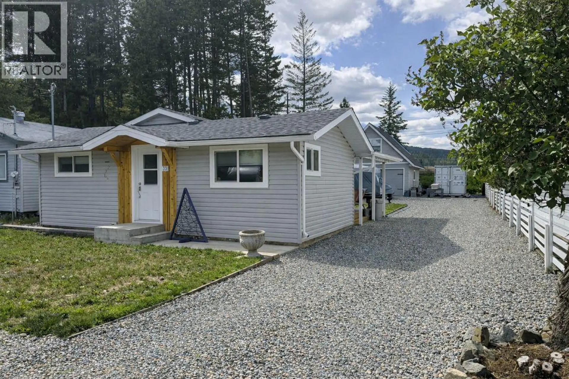 Property at 335 BILLITER Avenue, Princeton, BC