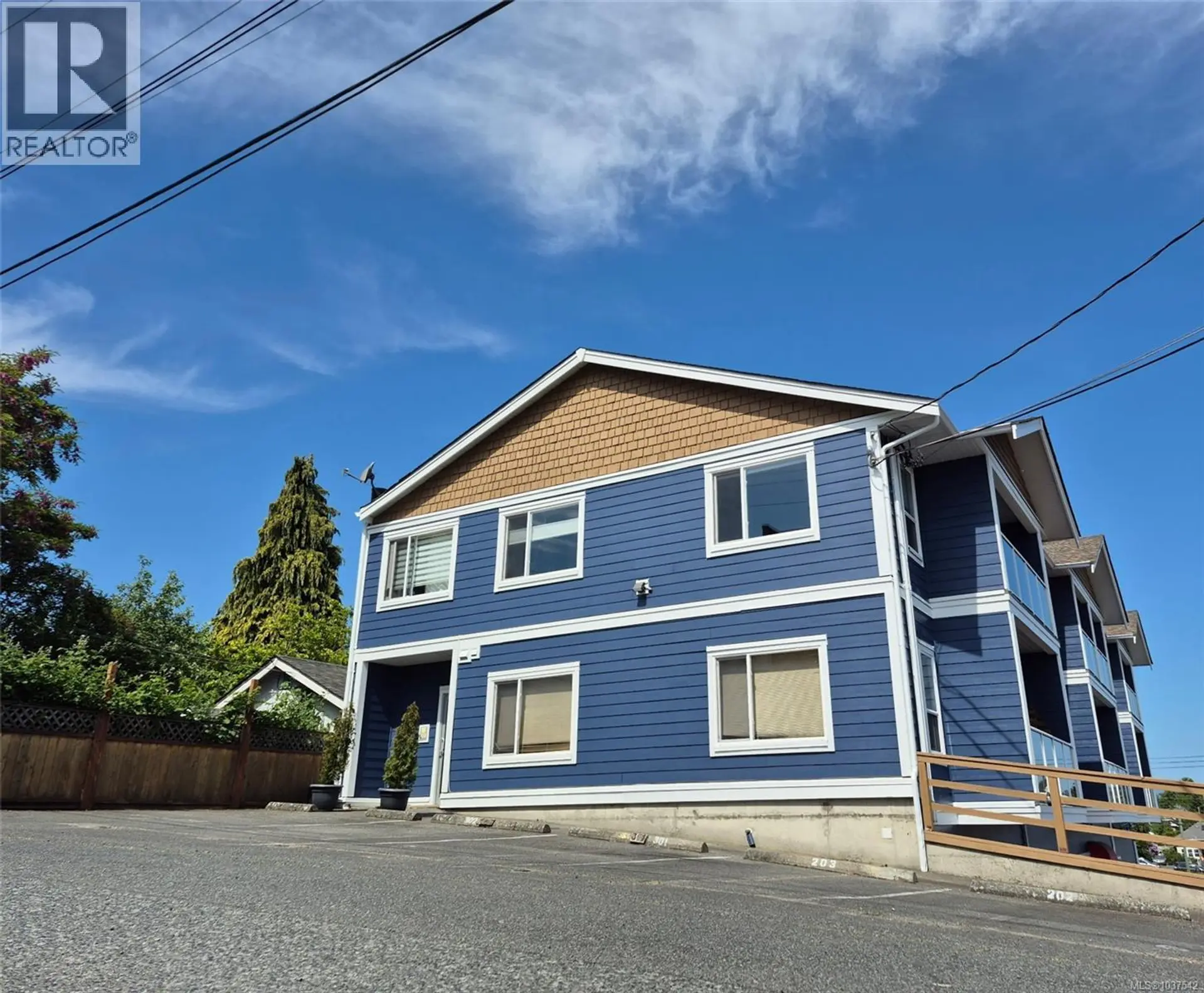 Property at #203 11 Buller St, Ladysmith, BC