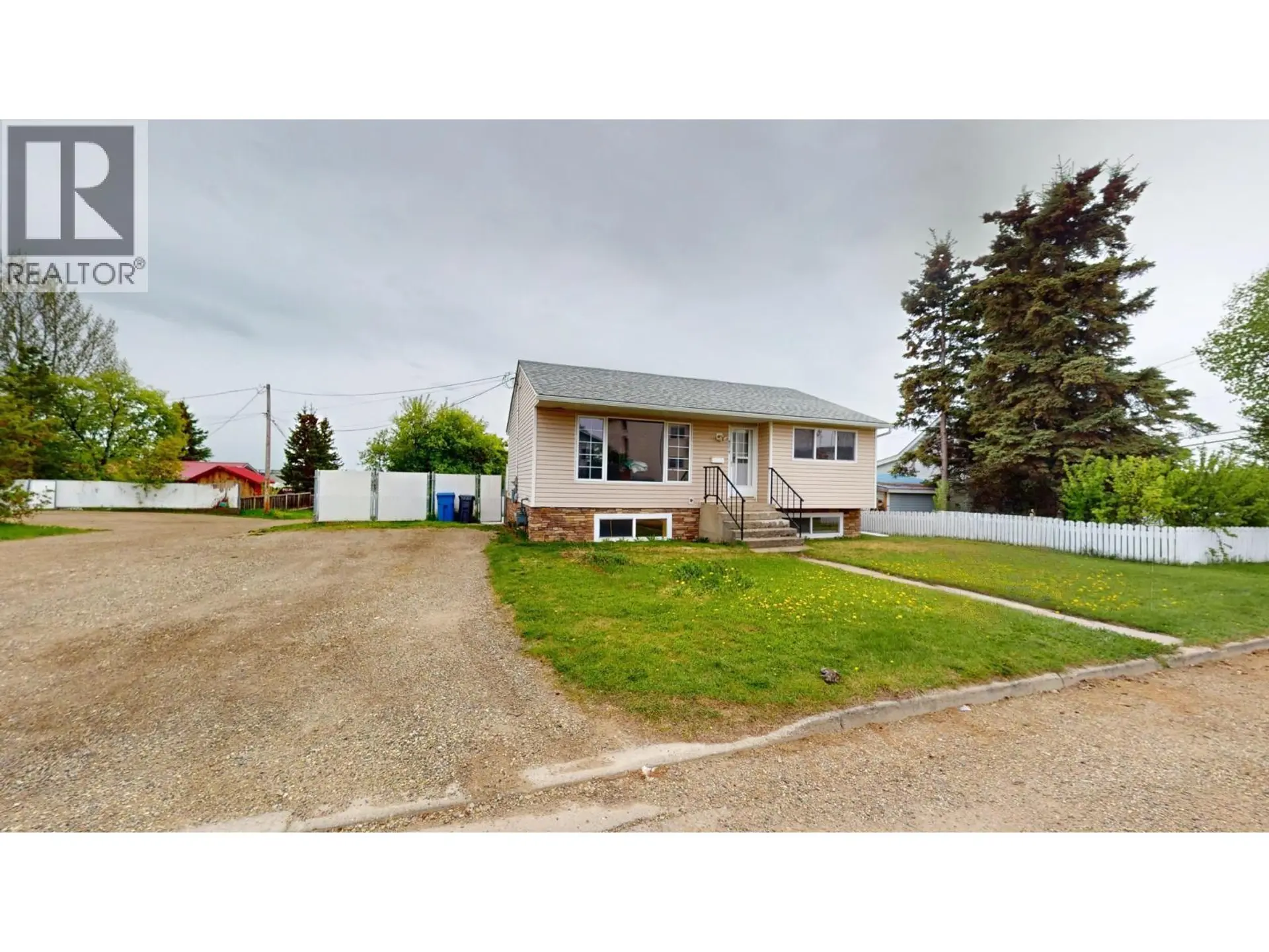 Property at 9519 99 AVENUE, Fort St. John, BC