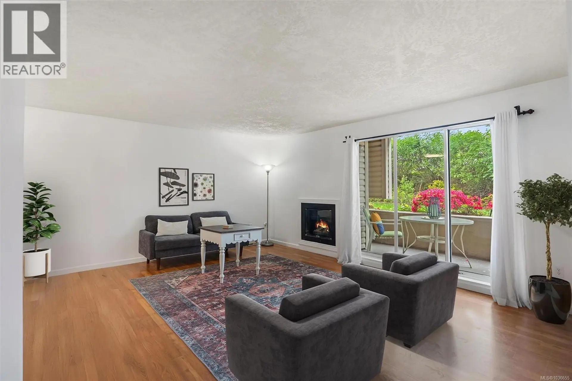 Property at #105 1055 Hillside Ave, Victoria, BC