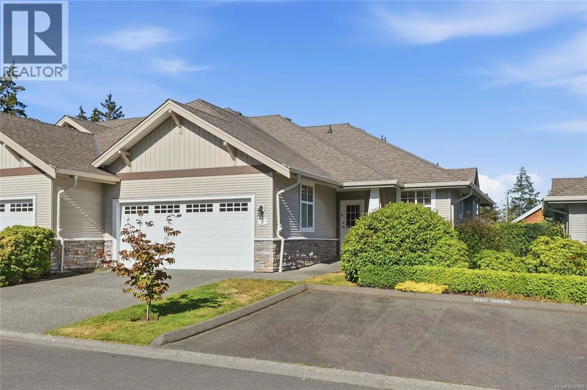 Property at #5 631 Blenkin Ave, Parksville, BC