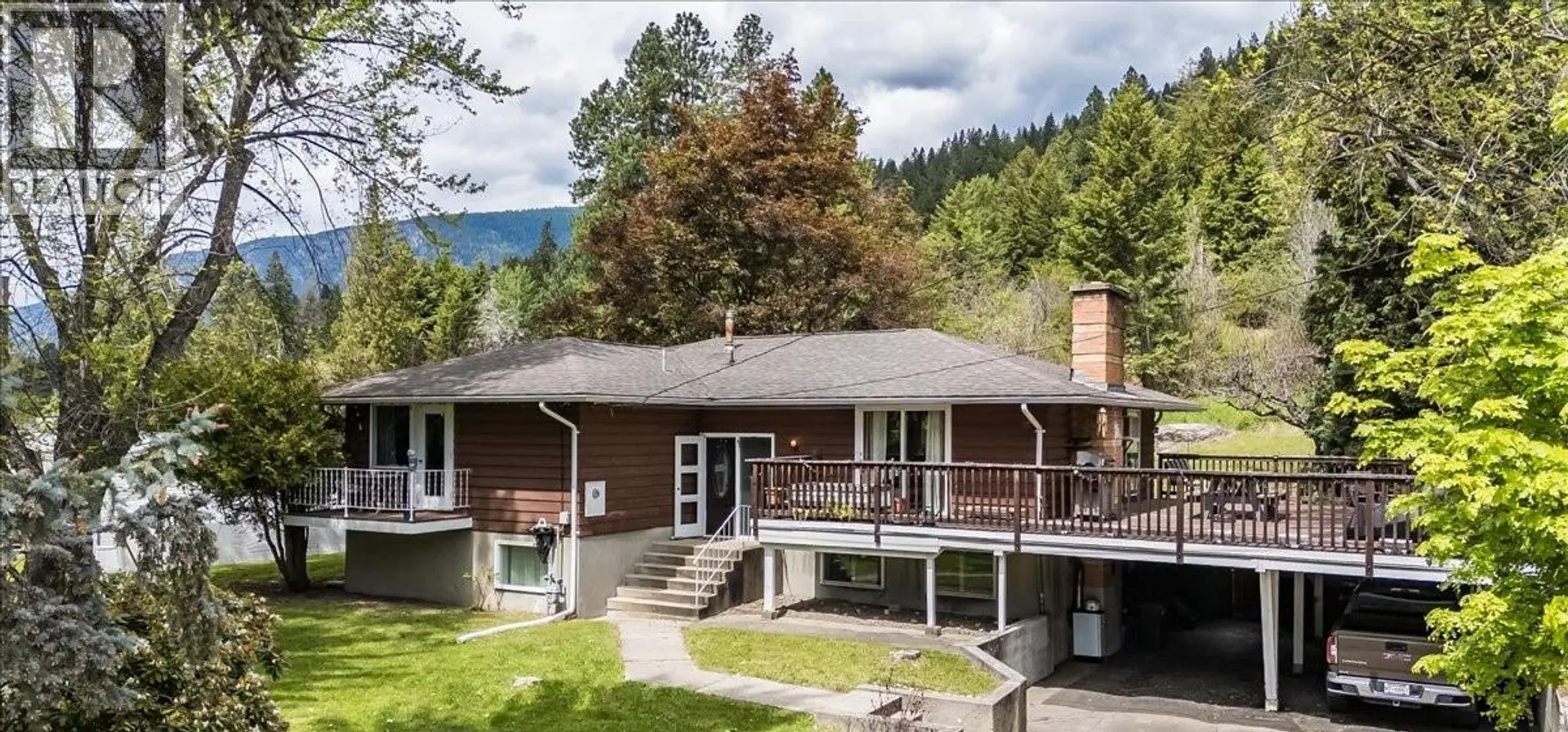 Property at 1106 CLARKE Road, Robson, BC