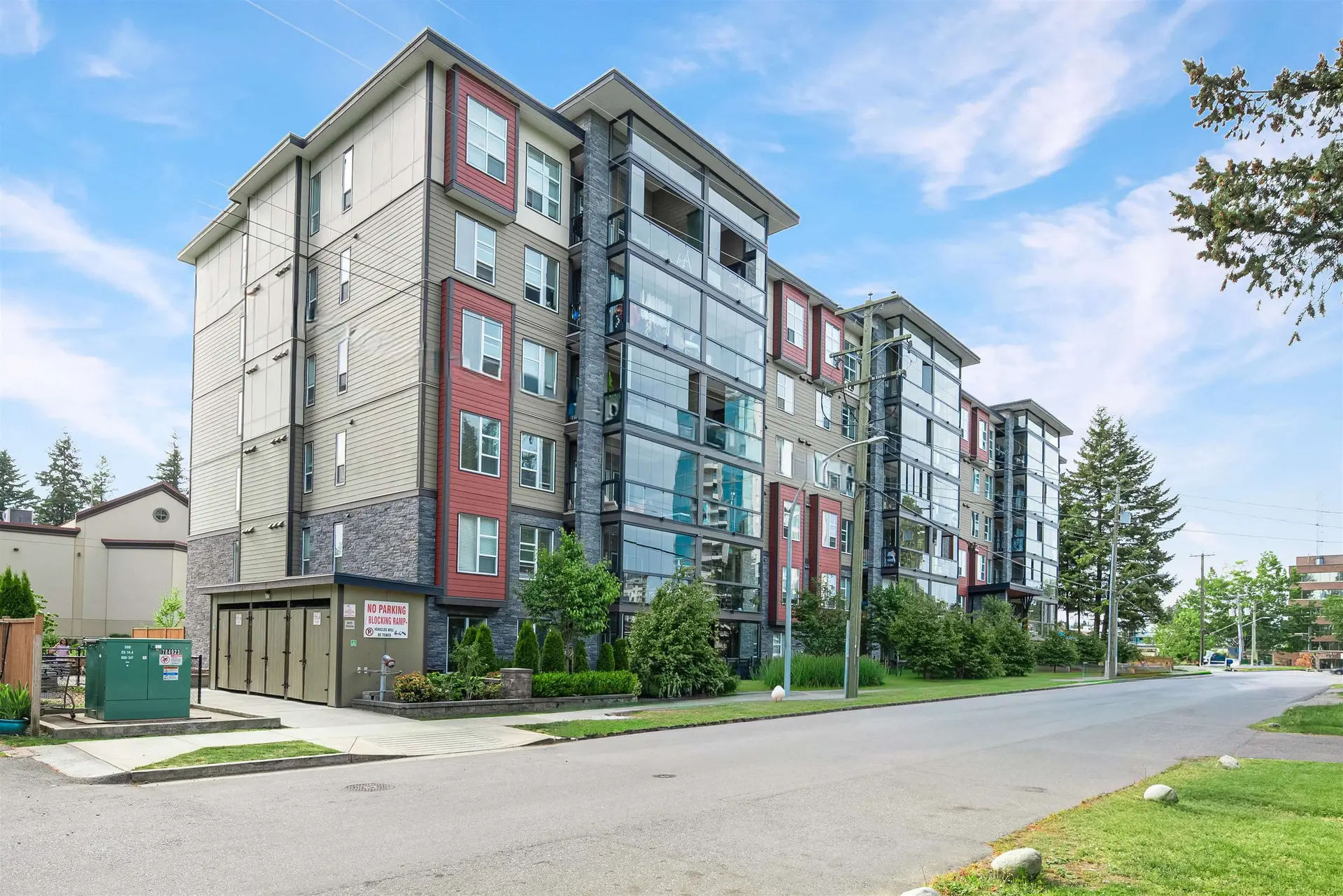Property at #303 2649 James Street, Abbotsford, BC