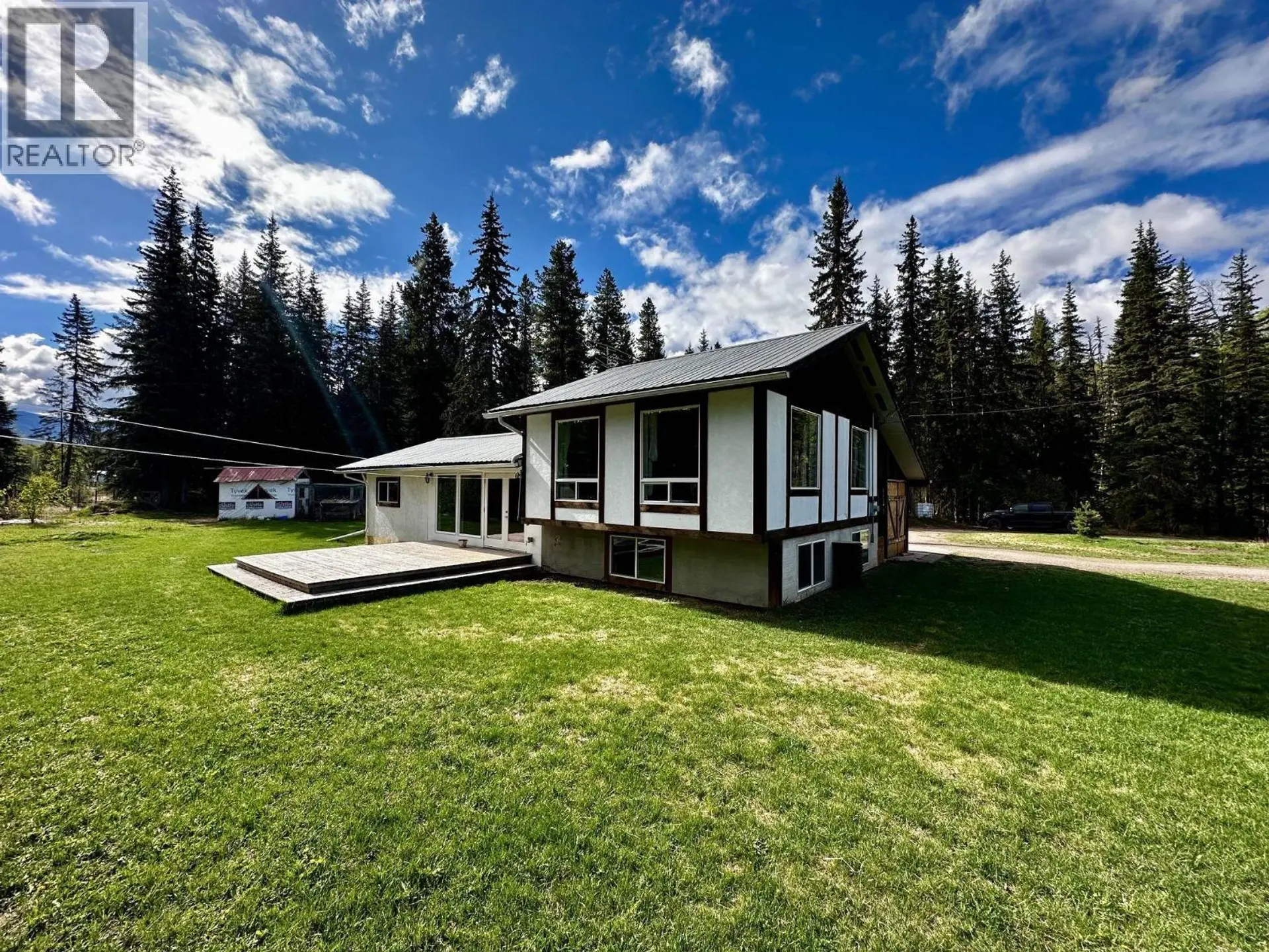 Property at 17540 QUICK STATION ROAD, Telkwa, BC