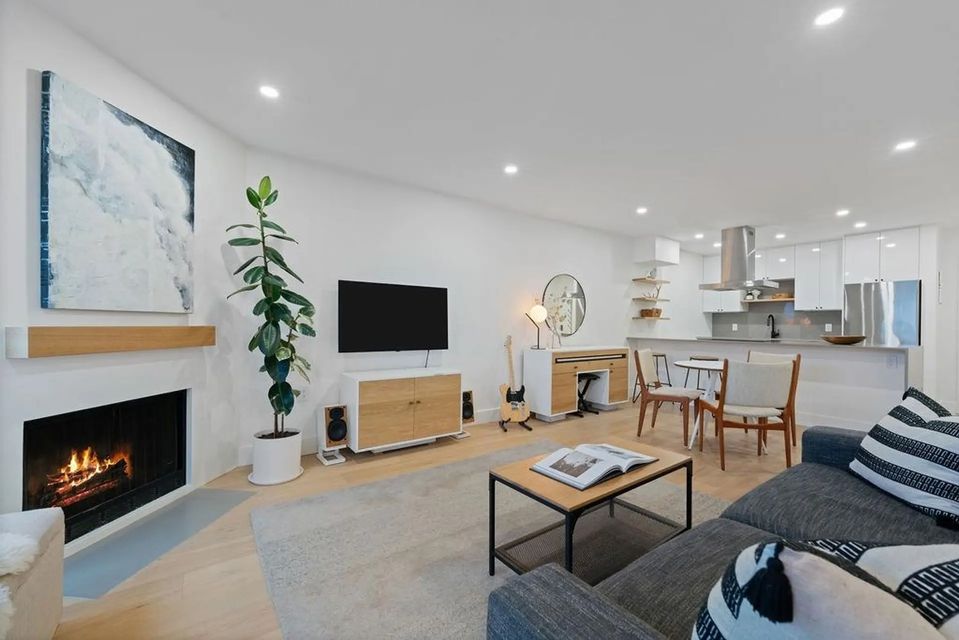 Property at #203 607 E 8th Avenue, Vancouver, BC