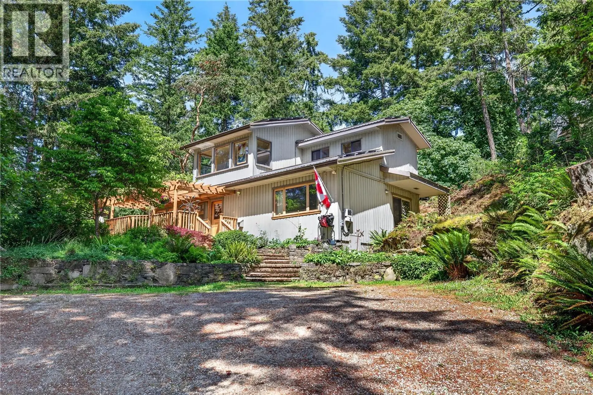 Property at 654 Vesuvius Bay Rd, Salt Spring, BC