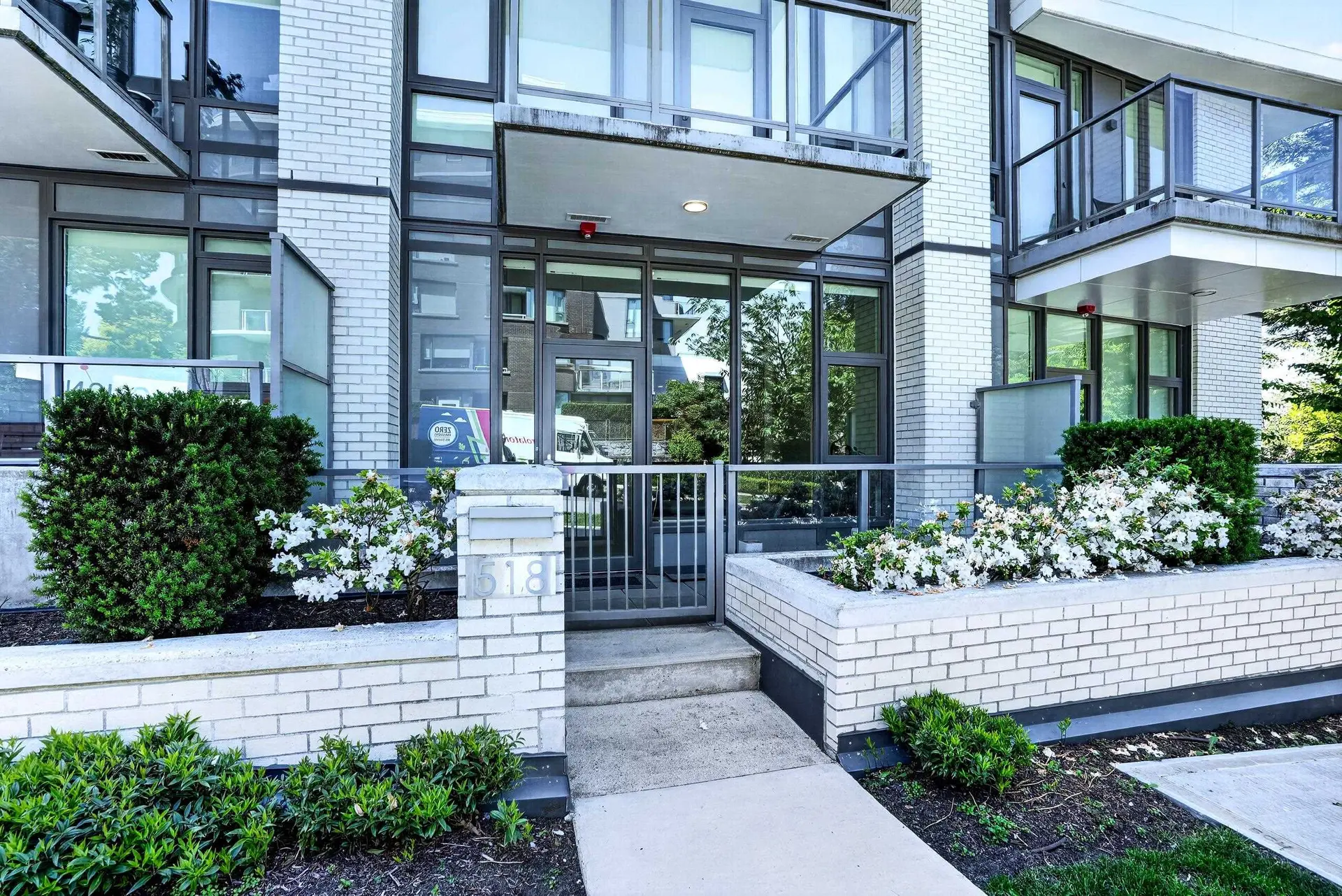 Property at 518 W 30th Avenue, Vancouver, BC