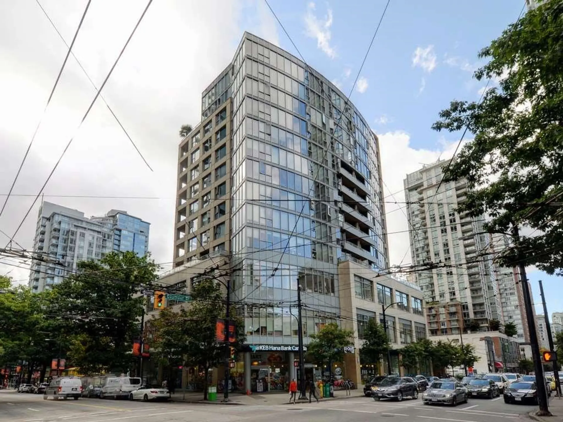 Property at #906 822 Seymour Street, Vancouver, BC