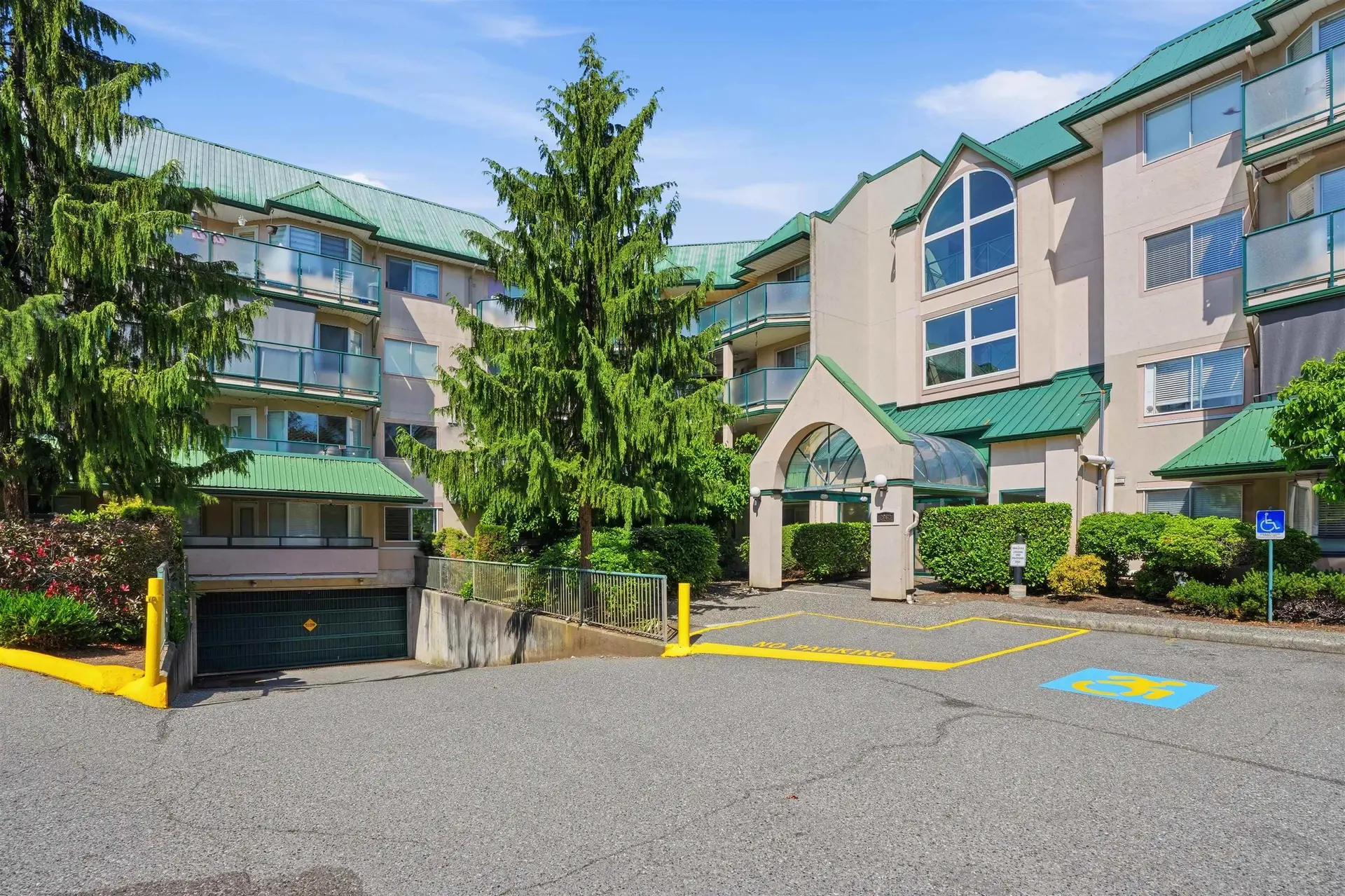 Property at #418 2962 Trethewey Street, Abbotsford, BC