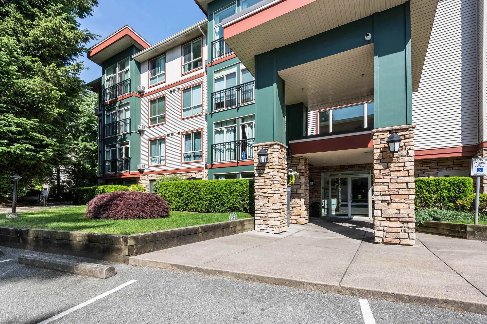 Property at #315 33485 South Fraser Way, Abbotsford, BC