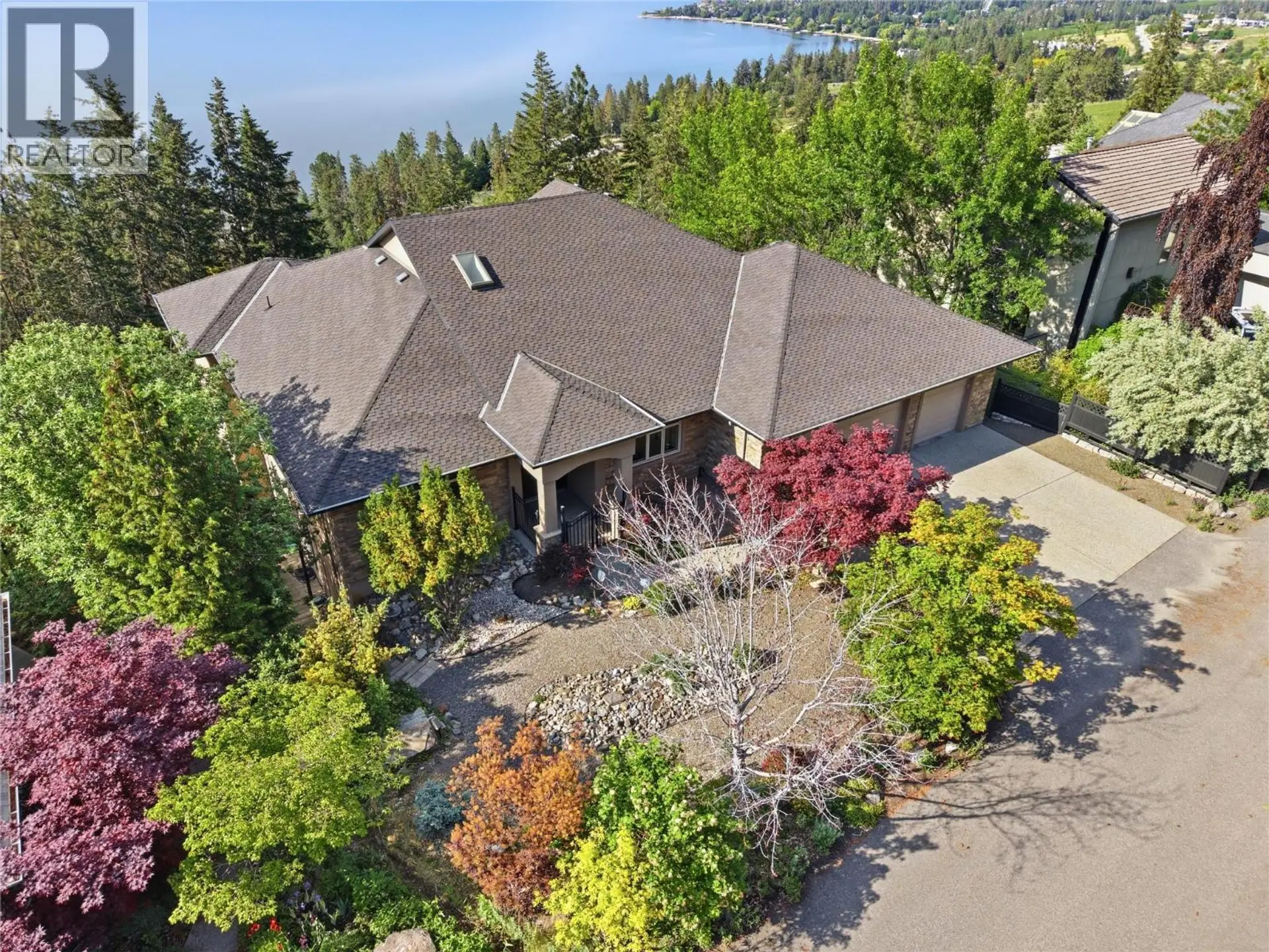 Property at 448 Viewcrest Road, Kelowna, BC