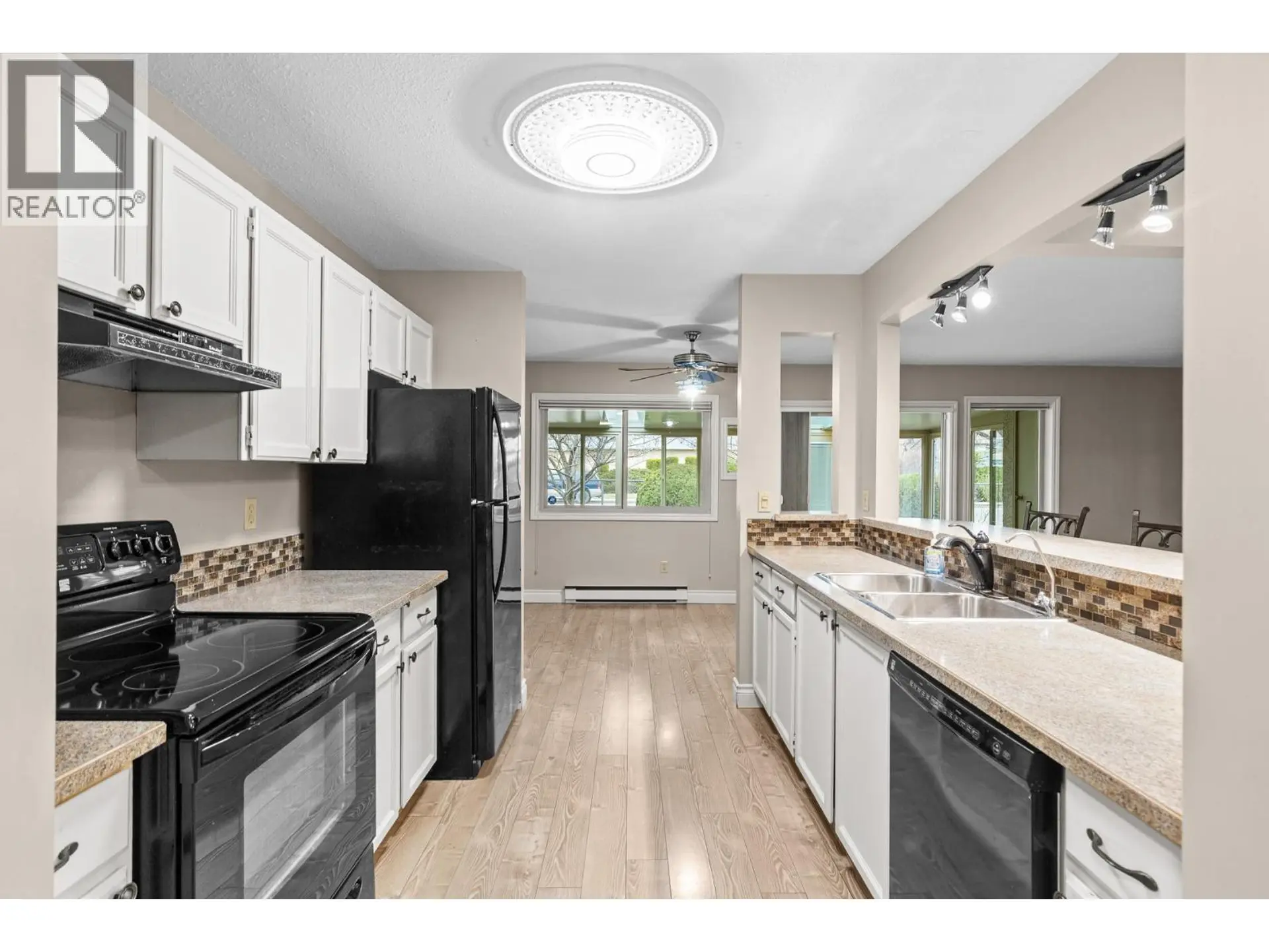 Property at #16 200 Gerstmar Road, Kelowna, BC