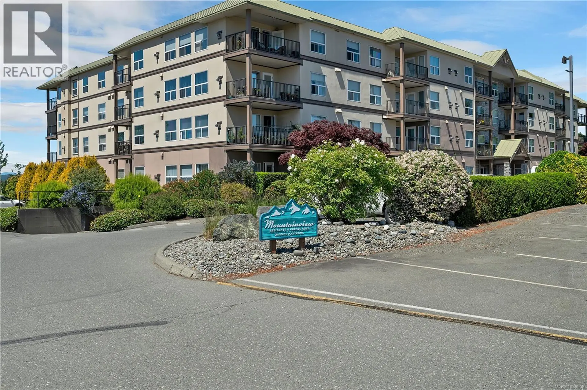 Property at #214 280 Dogwood St S, Campbell River, BC