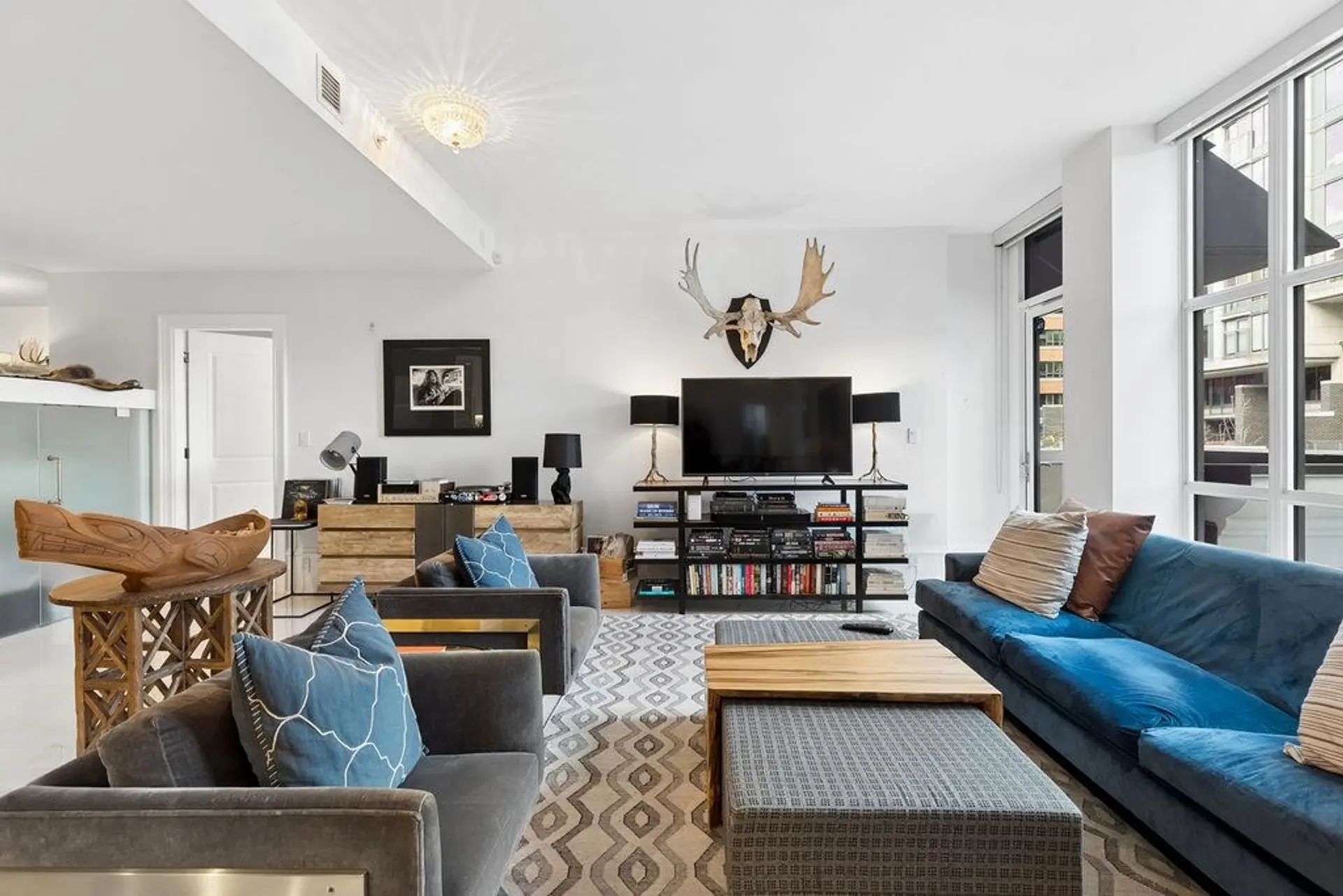 Property at #304 1102 Hornby Street, Vancouver, BC