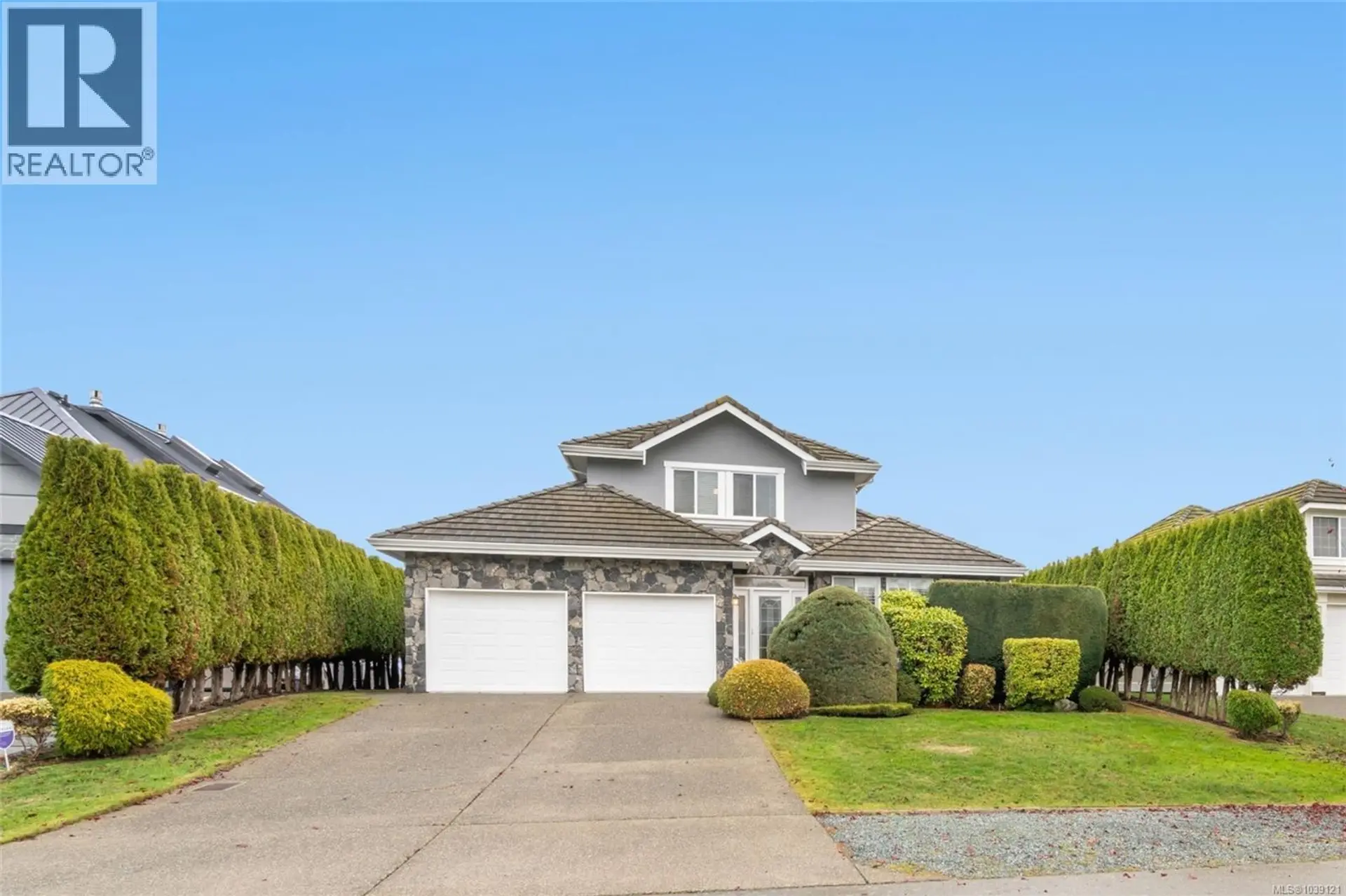 Property at 1765 Admiral Tryon Blvd, French Creek, BC