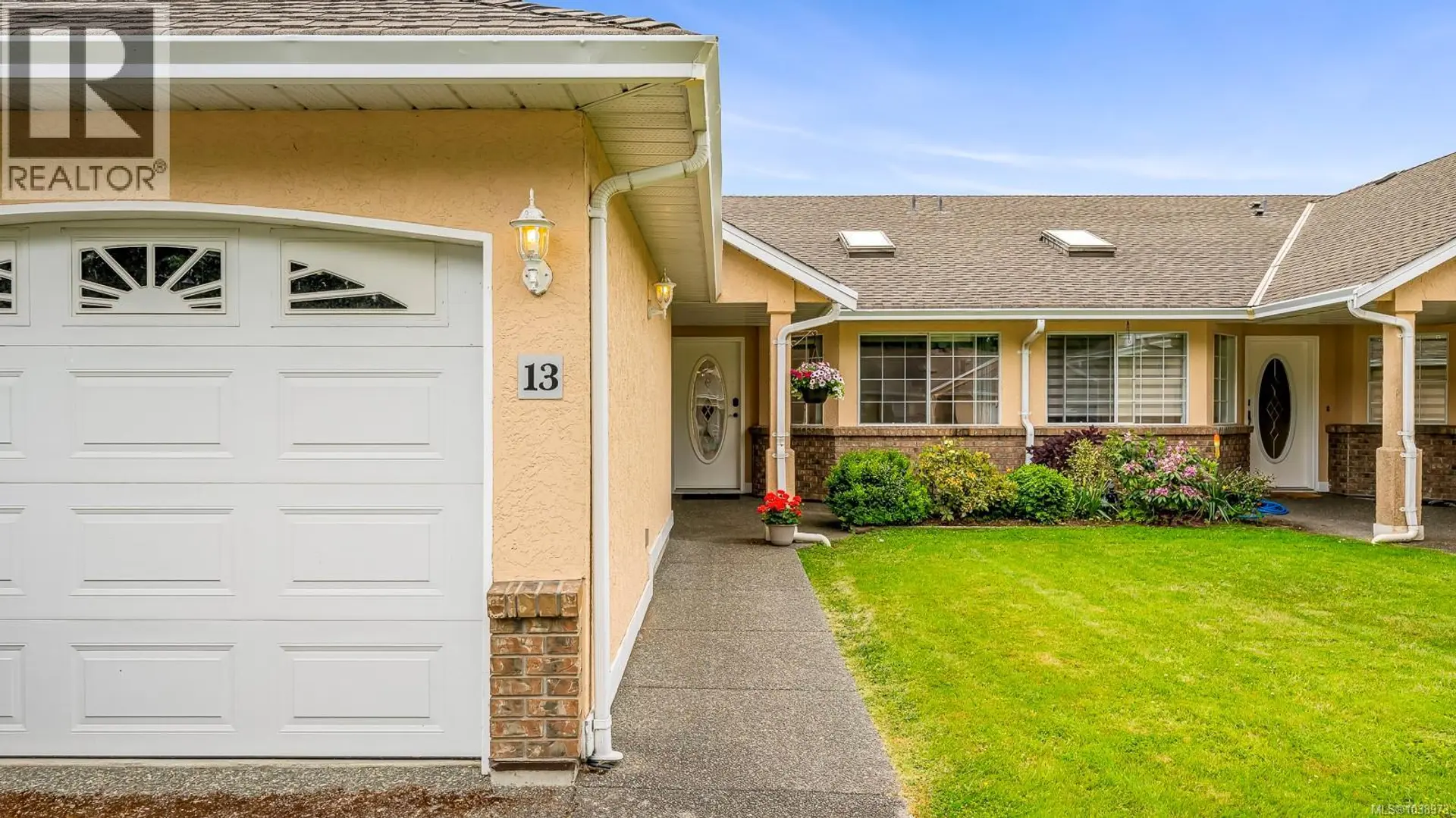 Property at #13 20 Anderton Ave, Courtenay, BC