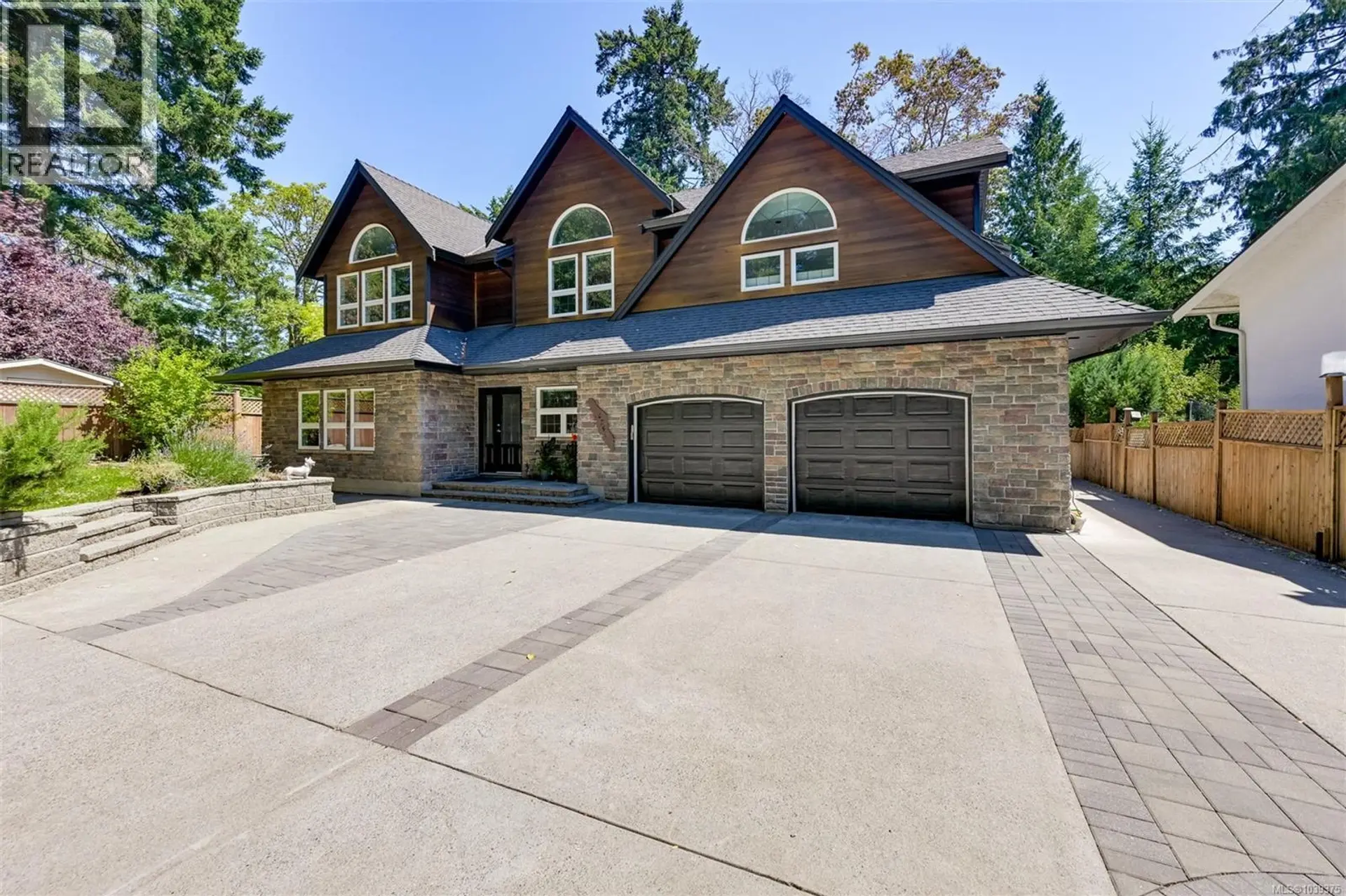 Property at 6799 Jedora Dr, Central Saanich, BC