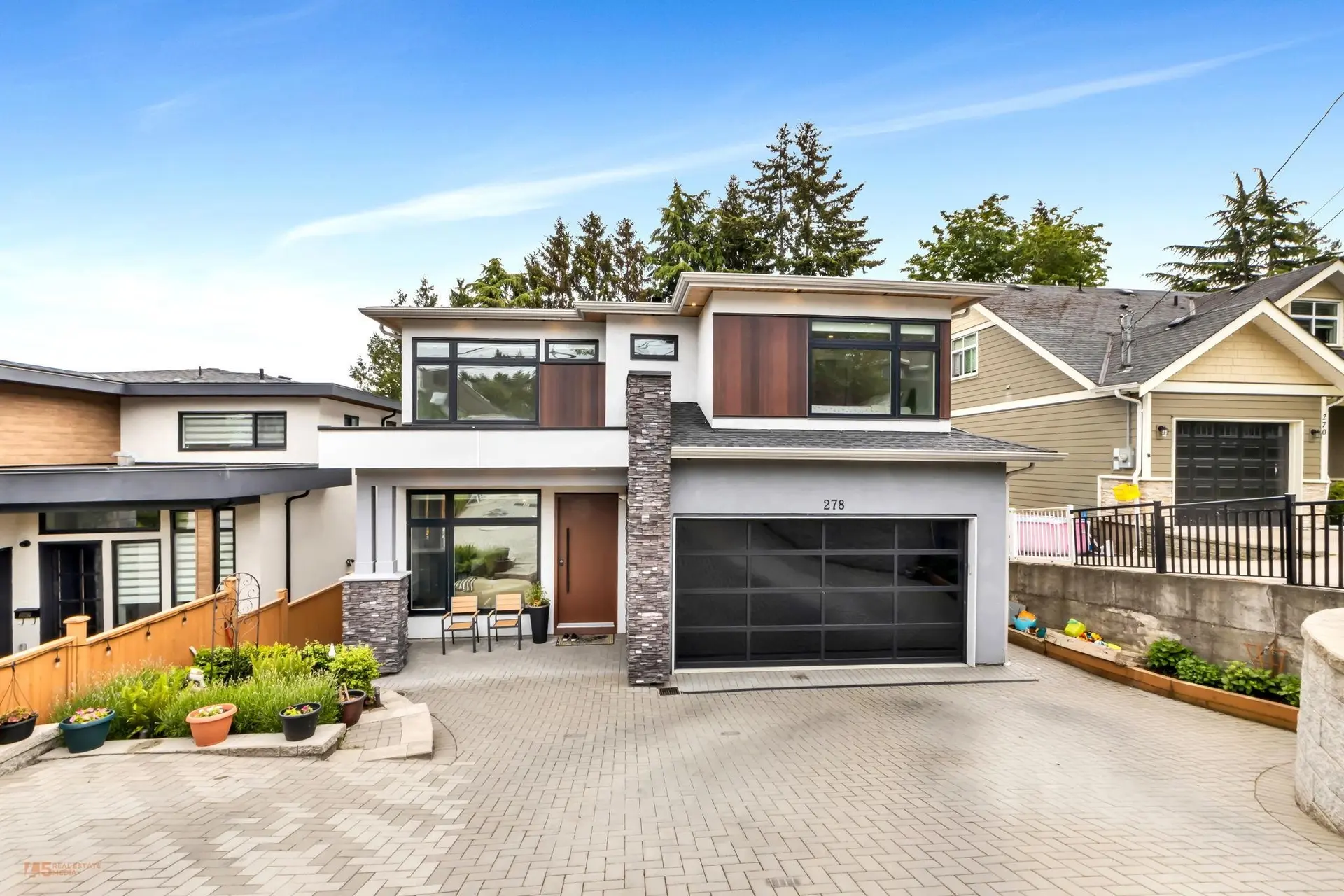 Property at 278 56 Street, Delta, BC