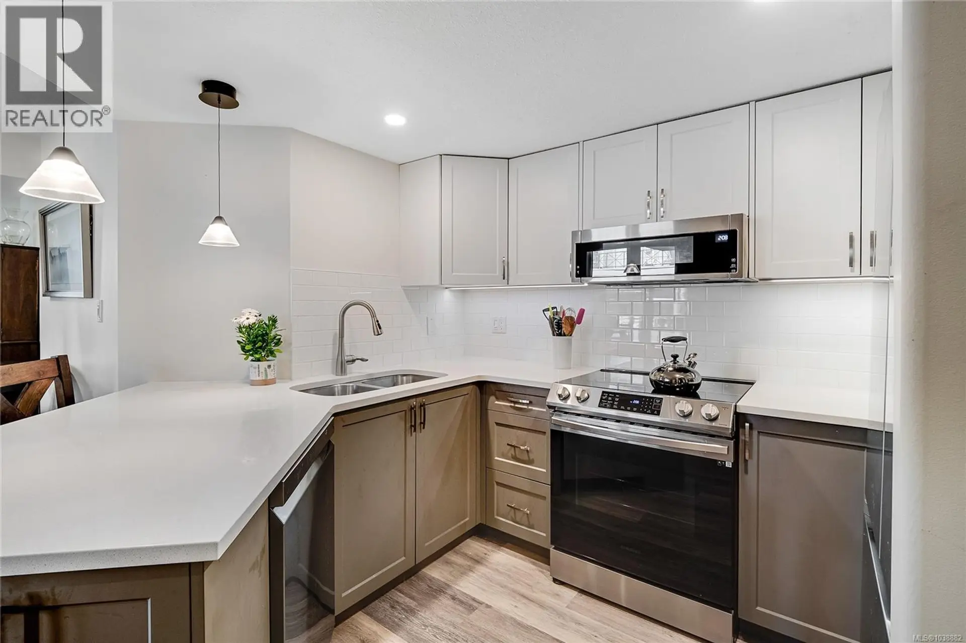 Property at #402 930 YATES St, Victoria, BC